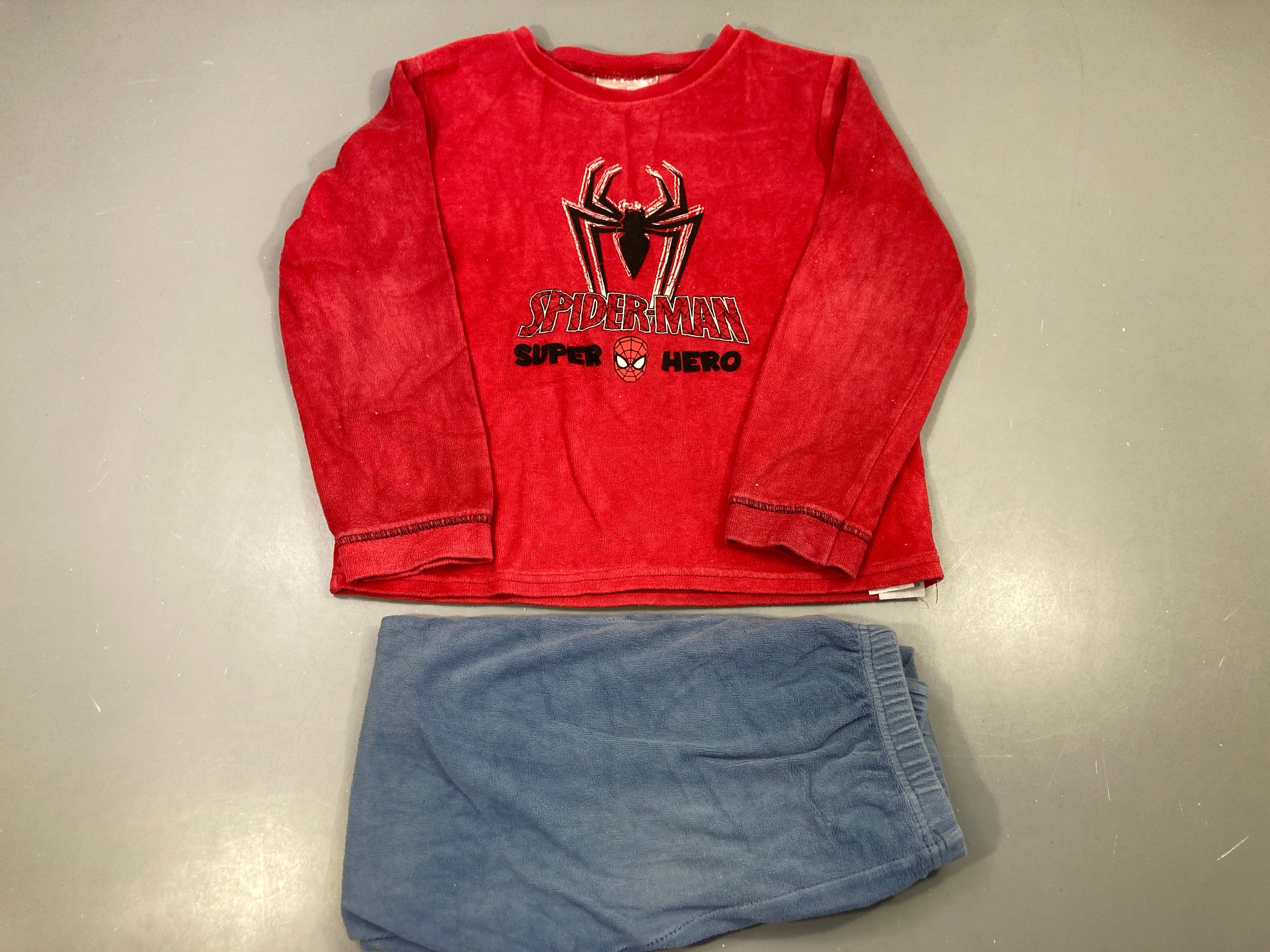 Pyjama 2pcs velours rouge/bleu, Spider-Man floc un peu craquelé 'Super Hero'