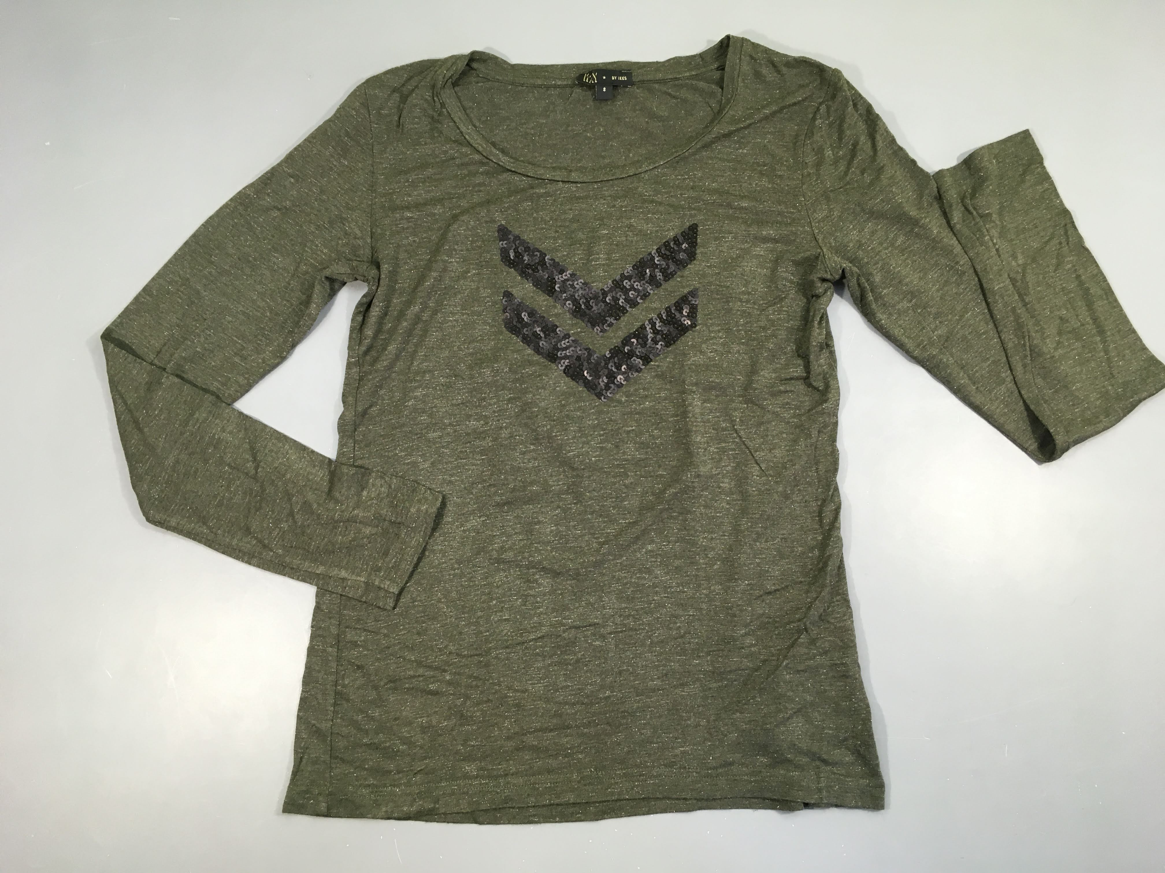 T-shirt m.l kaki flammé flèches sequins