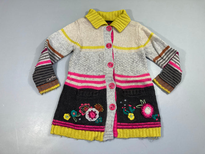 Gilet long gris rayé rose/brun/vert/anis fleurs, 9% angora, bouloché, moins cher chez Petit Kiwi
