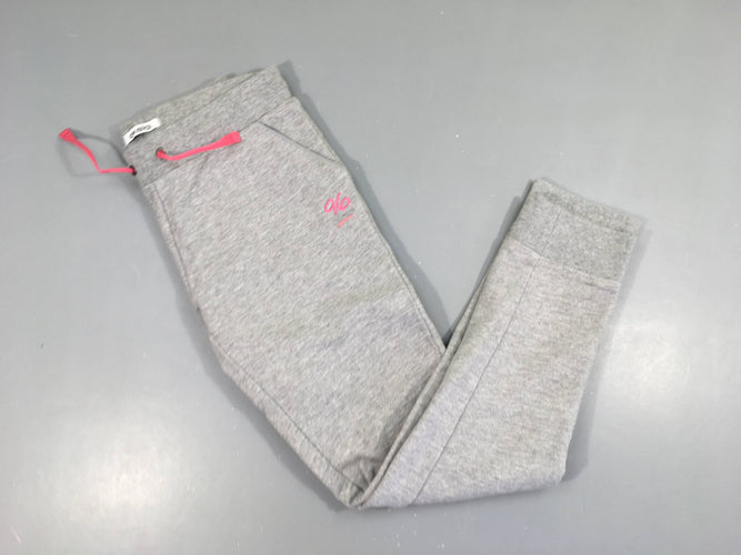 Pantalon training gris 96, légèrement bouloché, moins cher chez Petit Kiwi