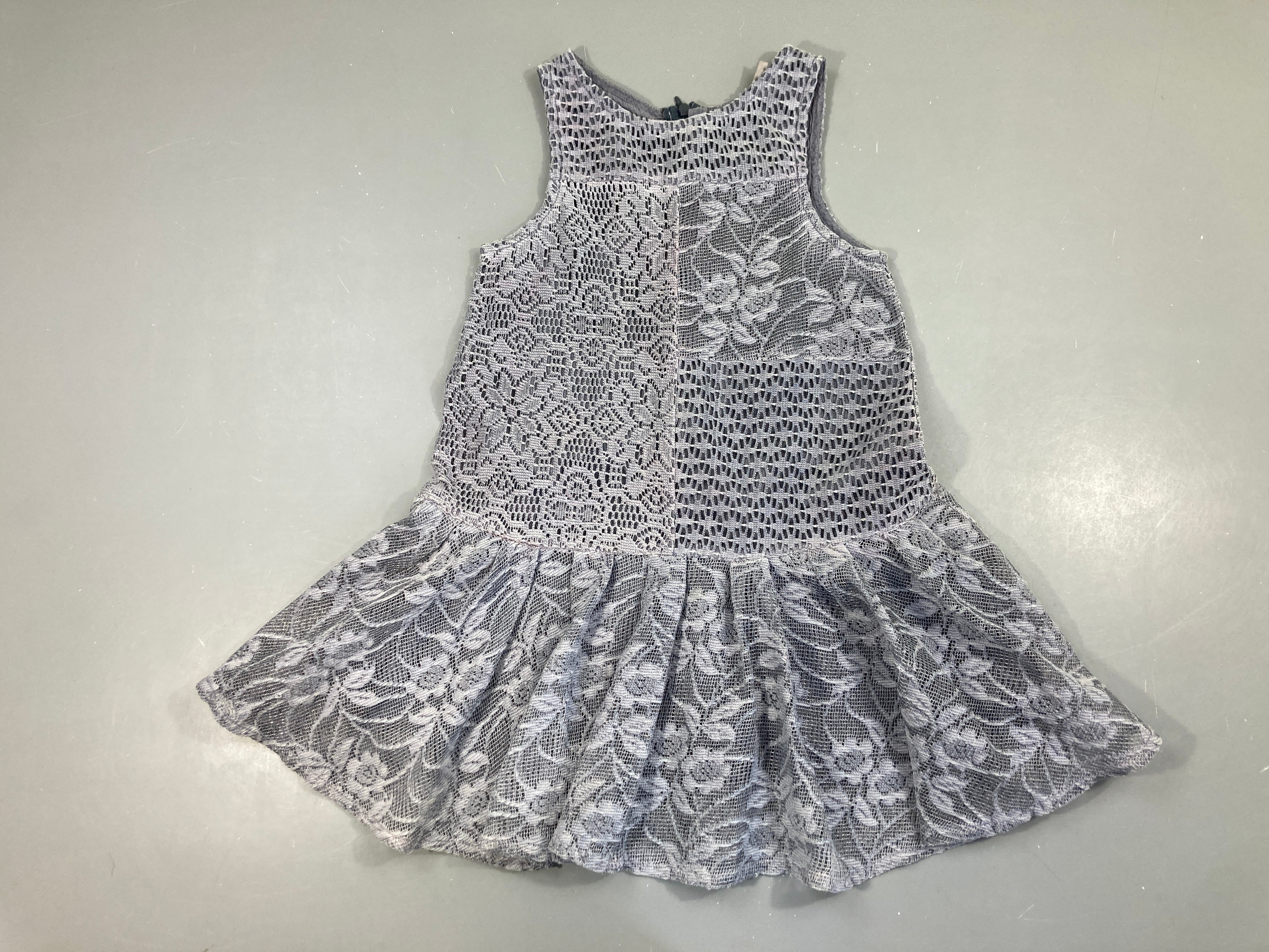 Robe s.m doublée dentelle grise