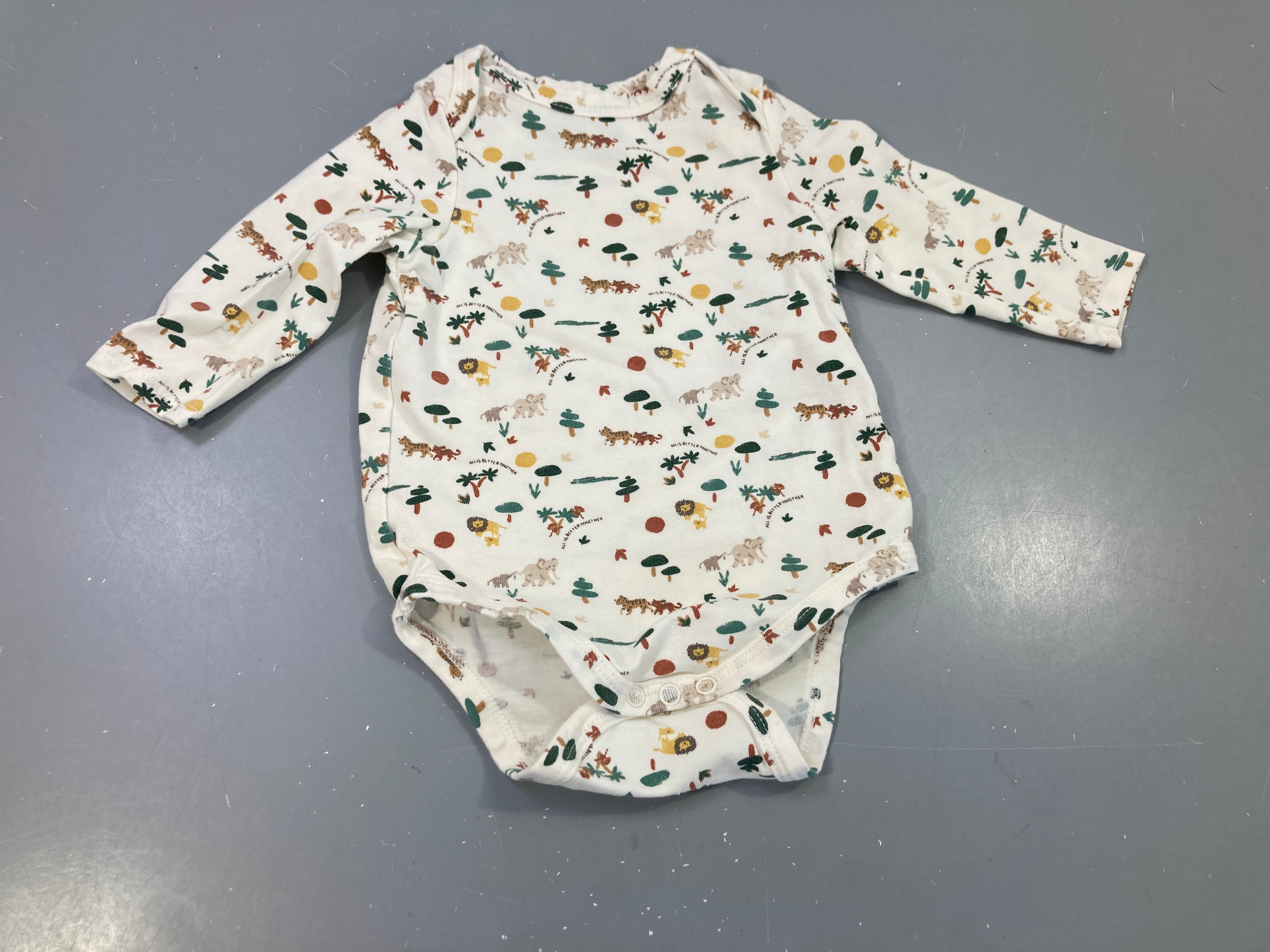 Body m.l blanc  motifs de la jungle