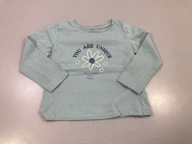 T-shirt m.l bleu, fleurs " you are unique", moins cher chez Petit Kiwi