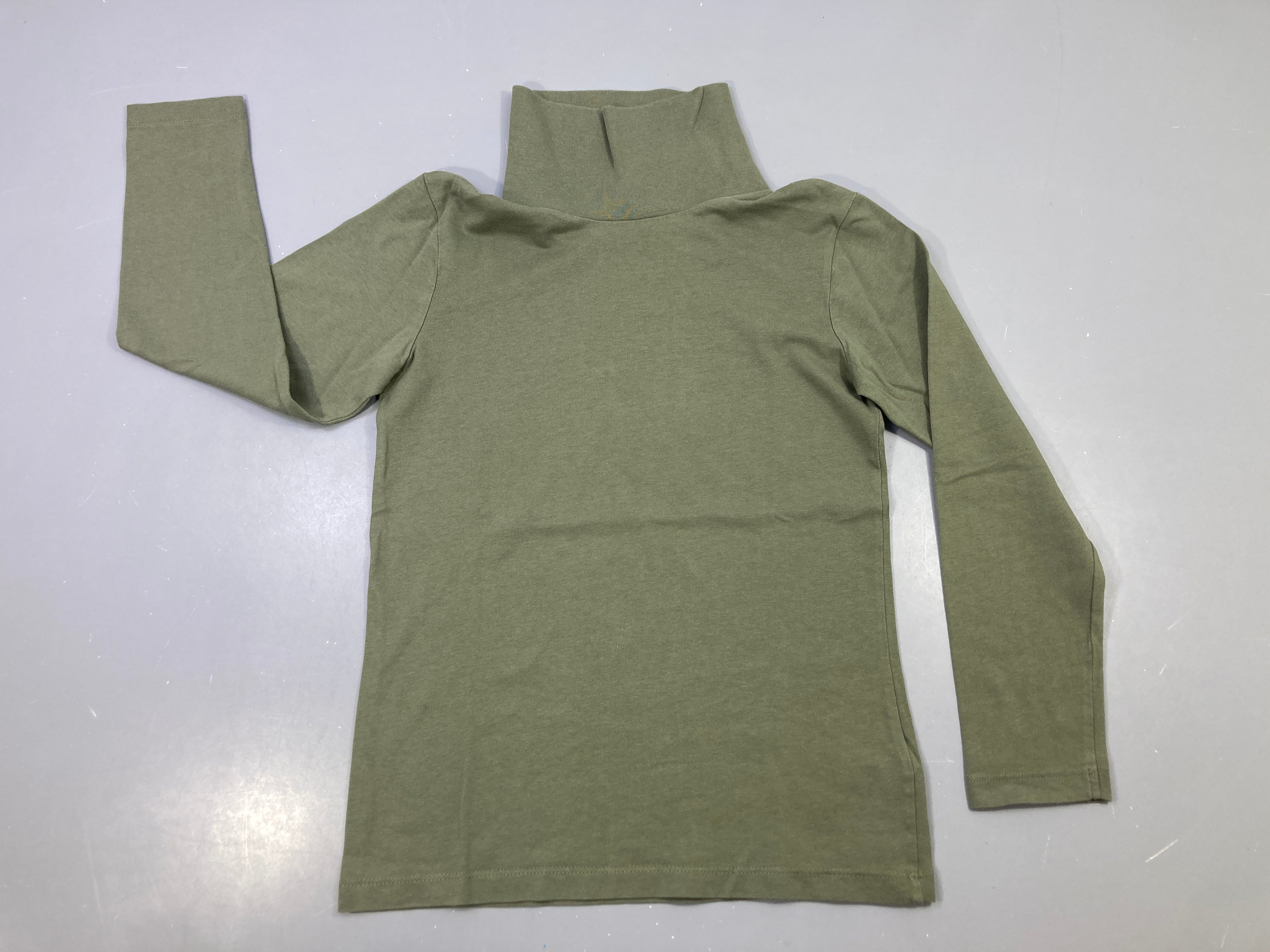 T-shirt m.l col roulé kaki