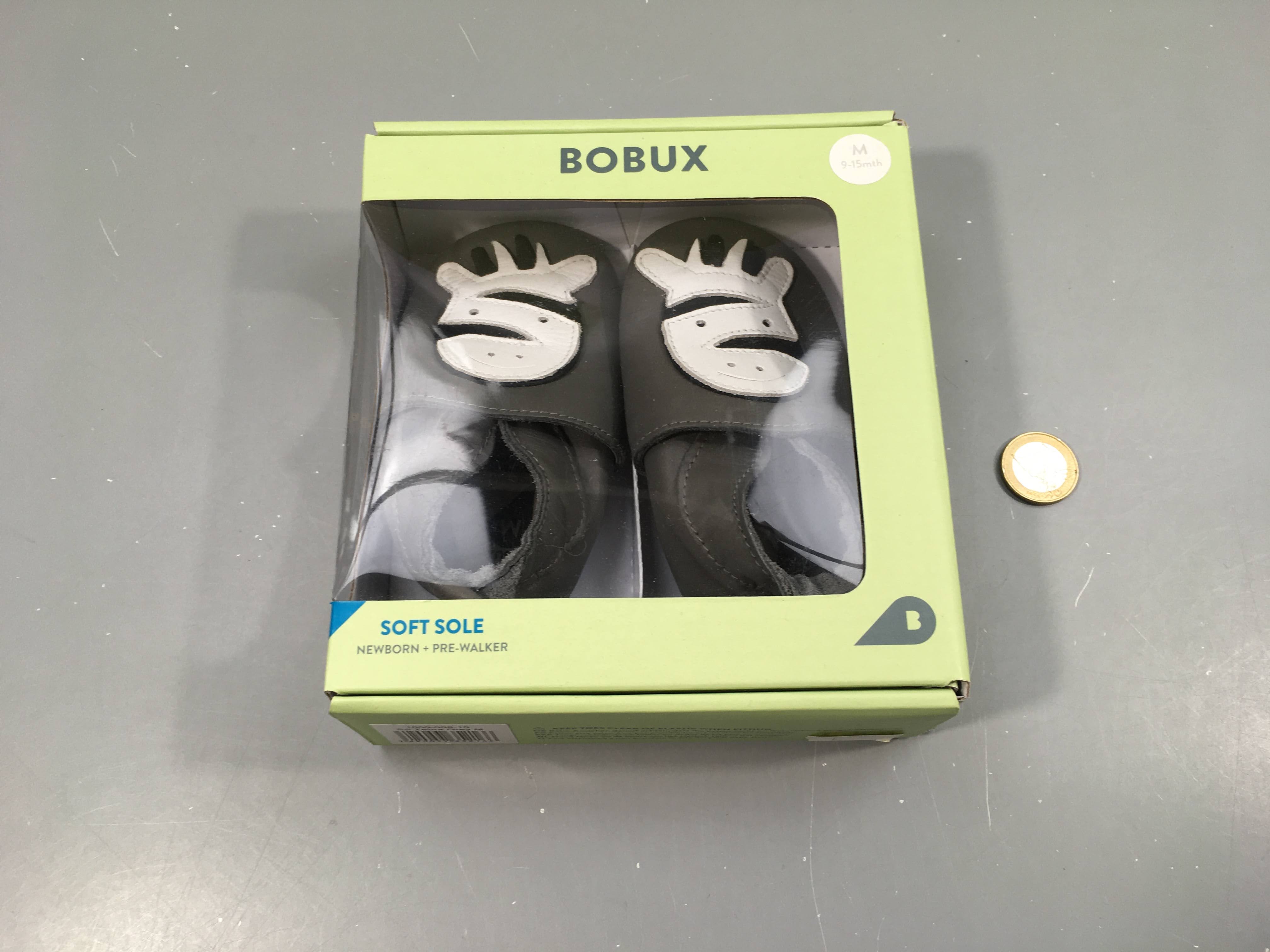 Etat neuf-Bobux Soft Sole girs zèbres M 9-15m