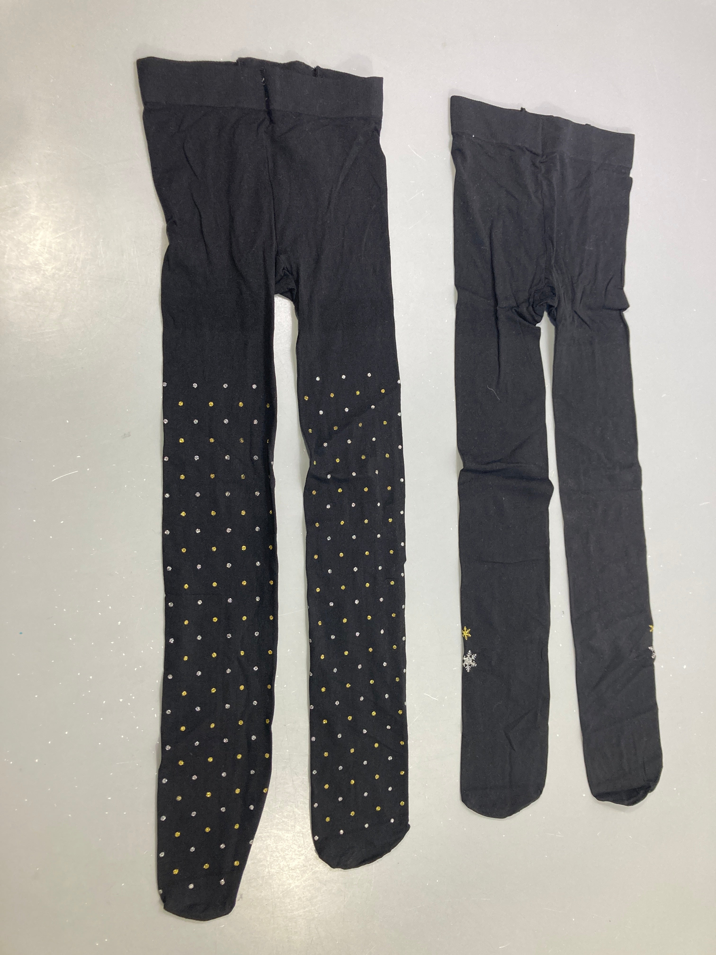 Lot 2 bas noirs, pois dorés/argentés et flocons, 23-26