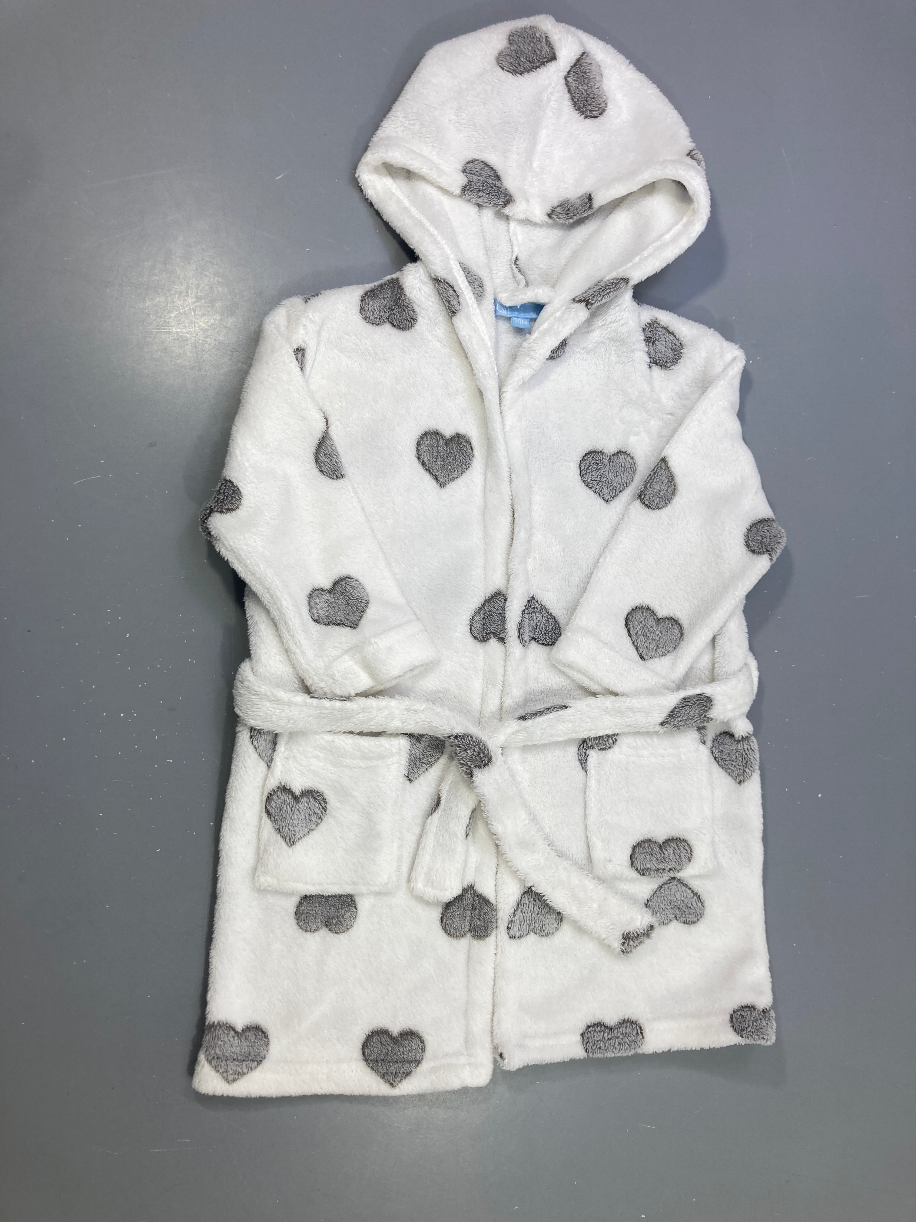 Peignoir capuche velours blanc, coeurs gris