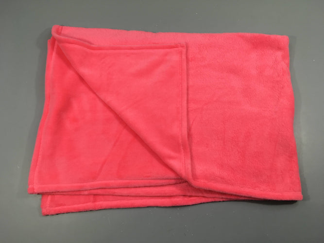 Couverture velours rose 85-120cm, moins cher chez Petit Kiwi