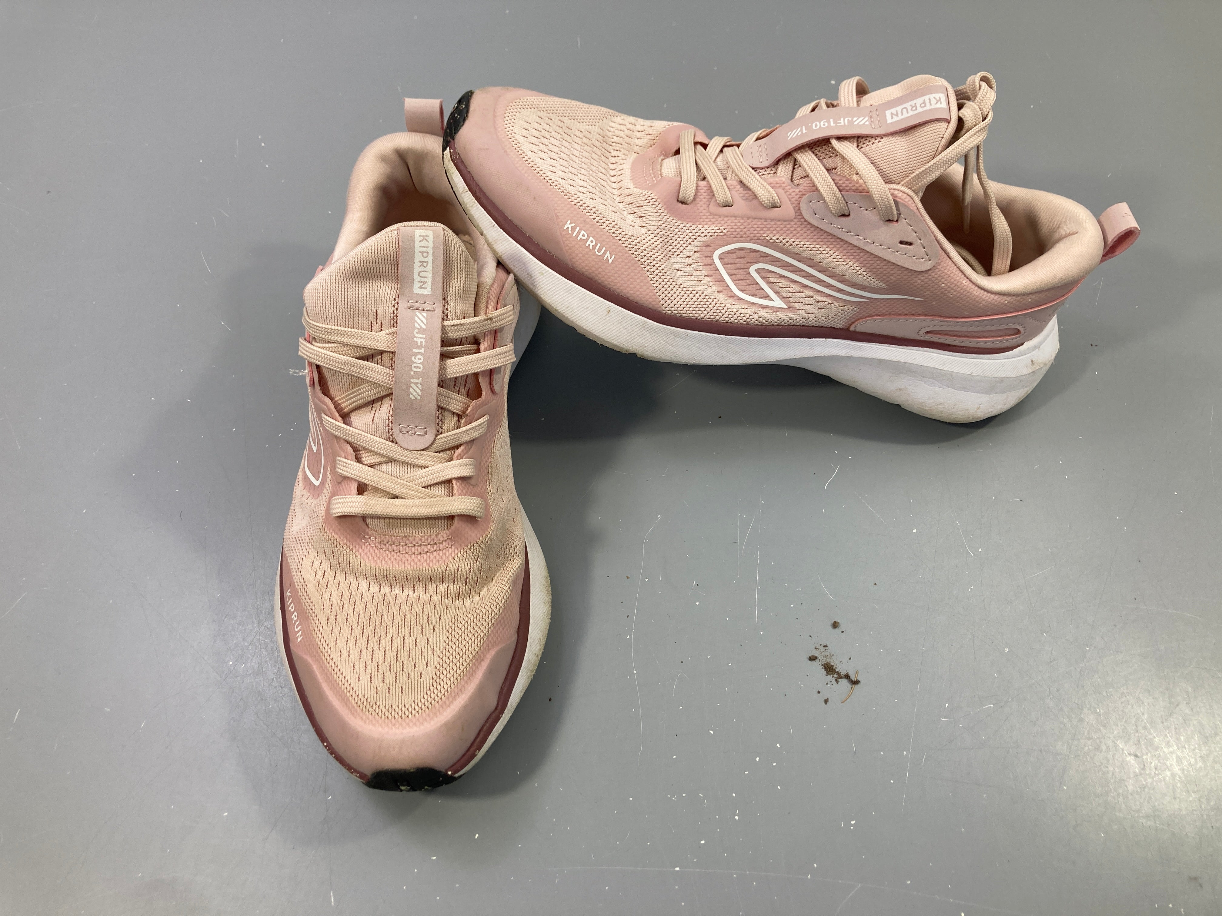 Chaussures de running roses, Kiprun