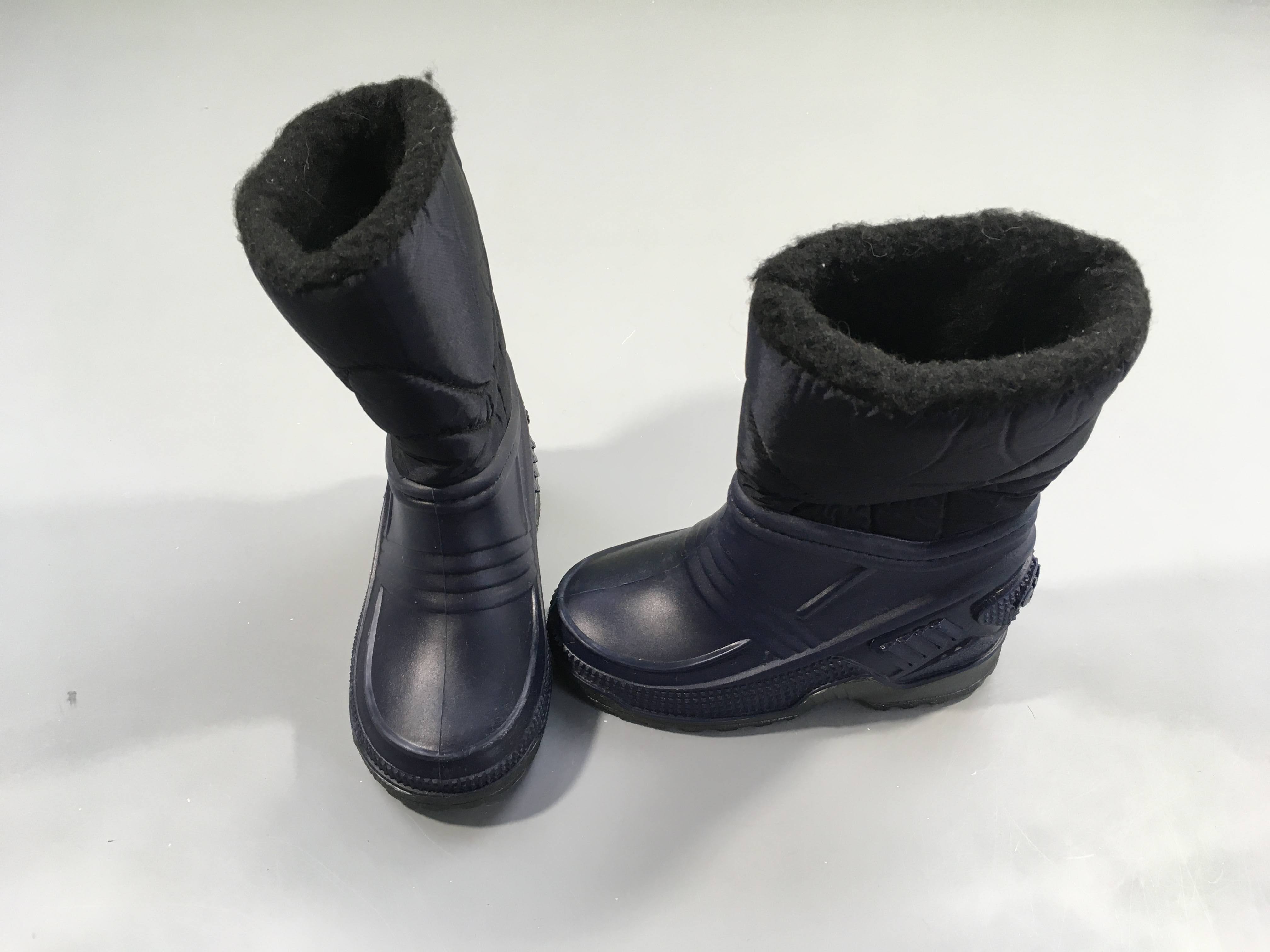 Bottes de neige bleues fourrées