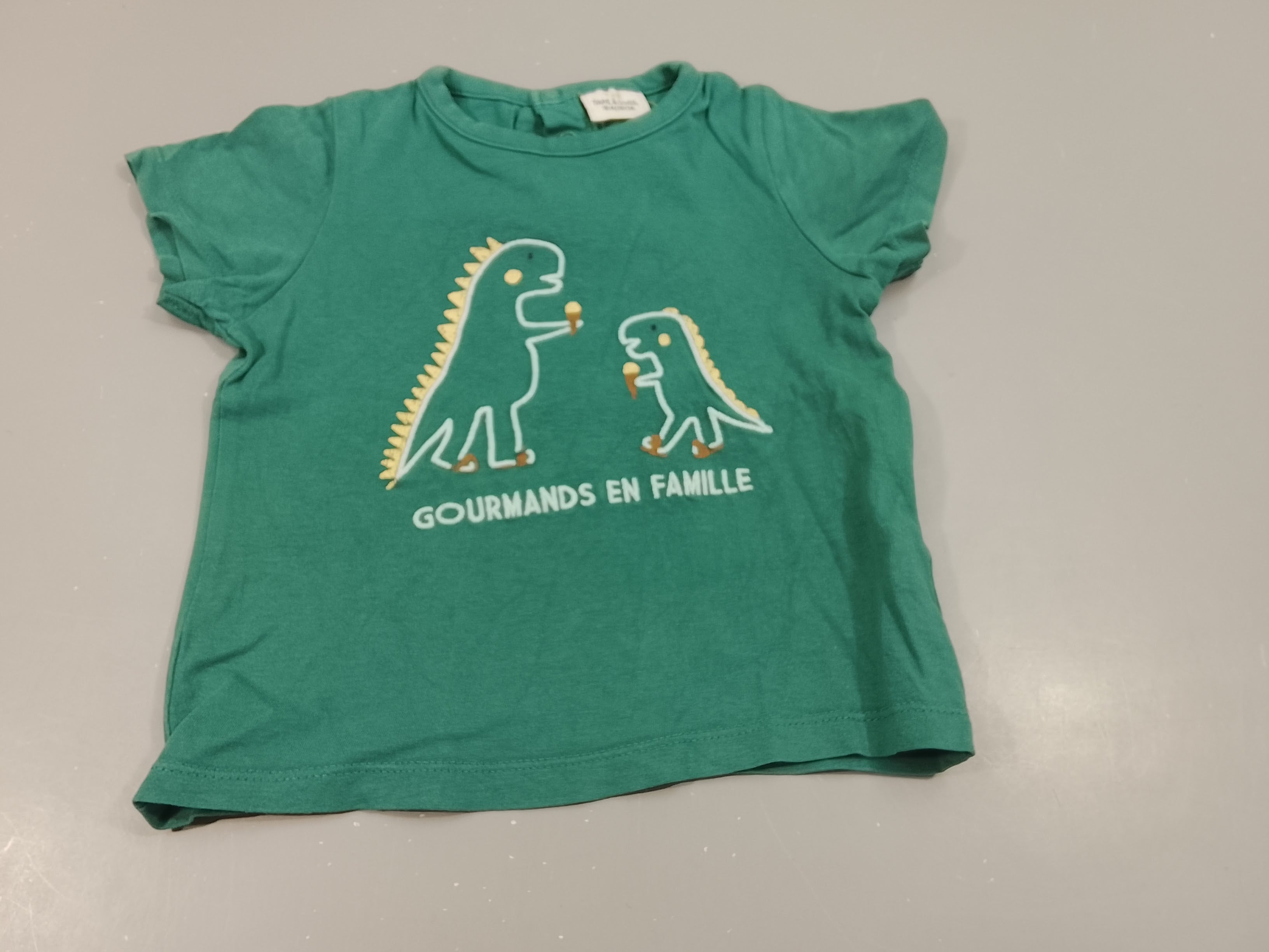 T-shirt m.c vert dinosaures 