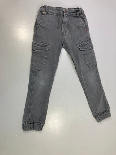 Pantalon carrot gris poches taille et chevilles élastiques QQues taches arrières à ravoir, moins cher chez Petit Kiwi