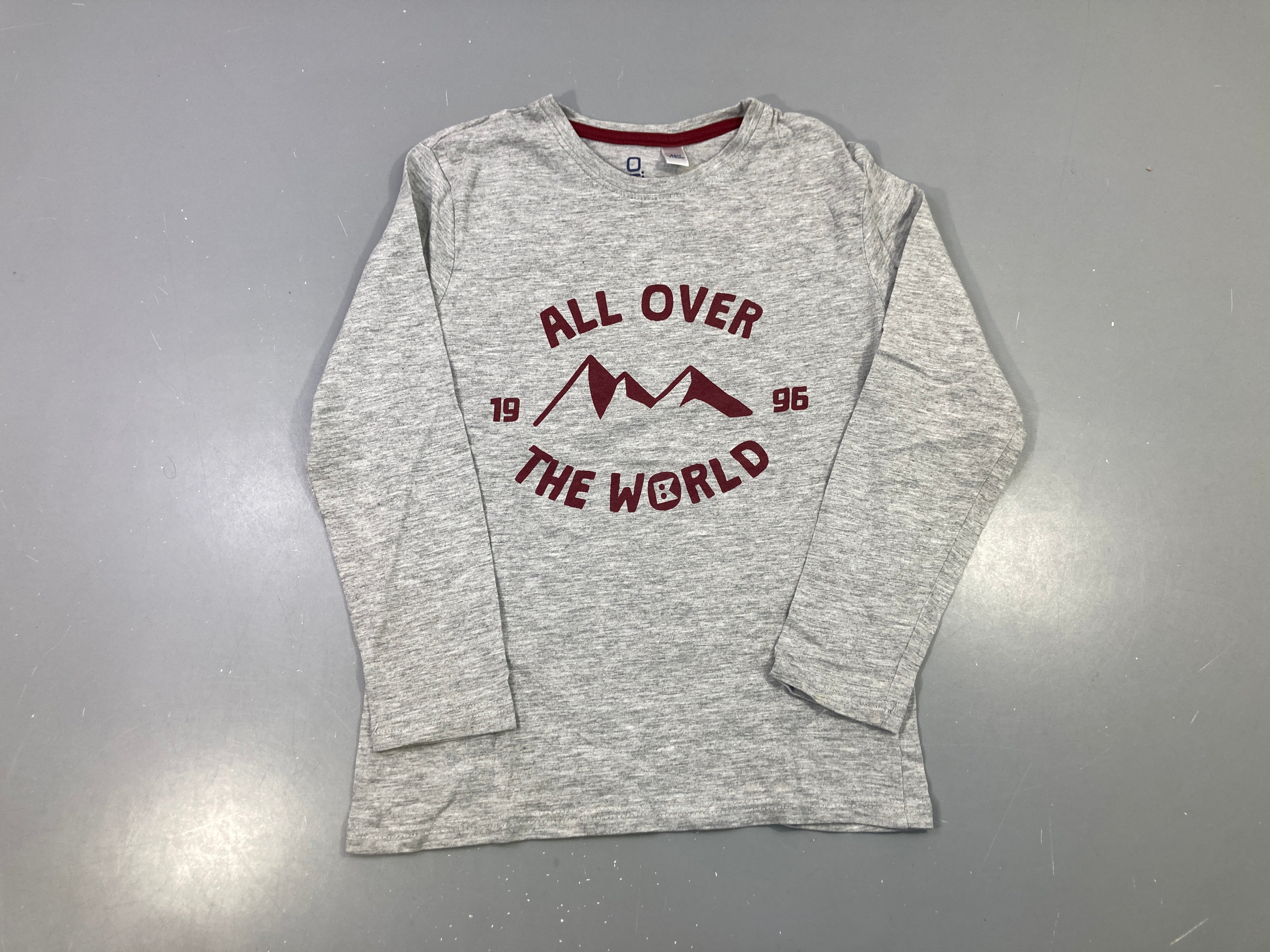 T-shirt m.l gris chiné All Over The World, montagne