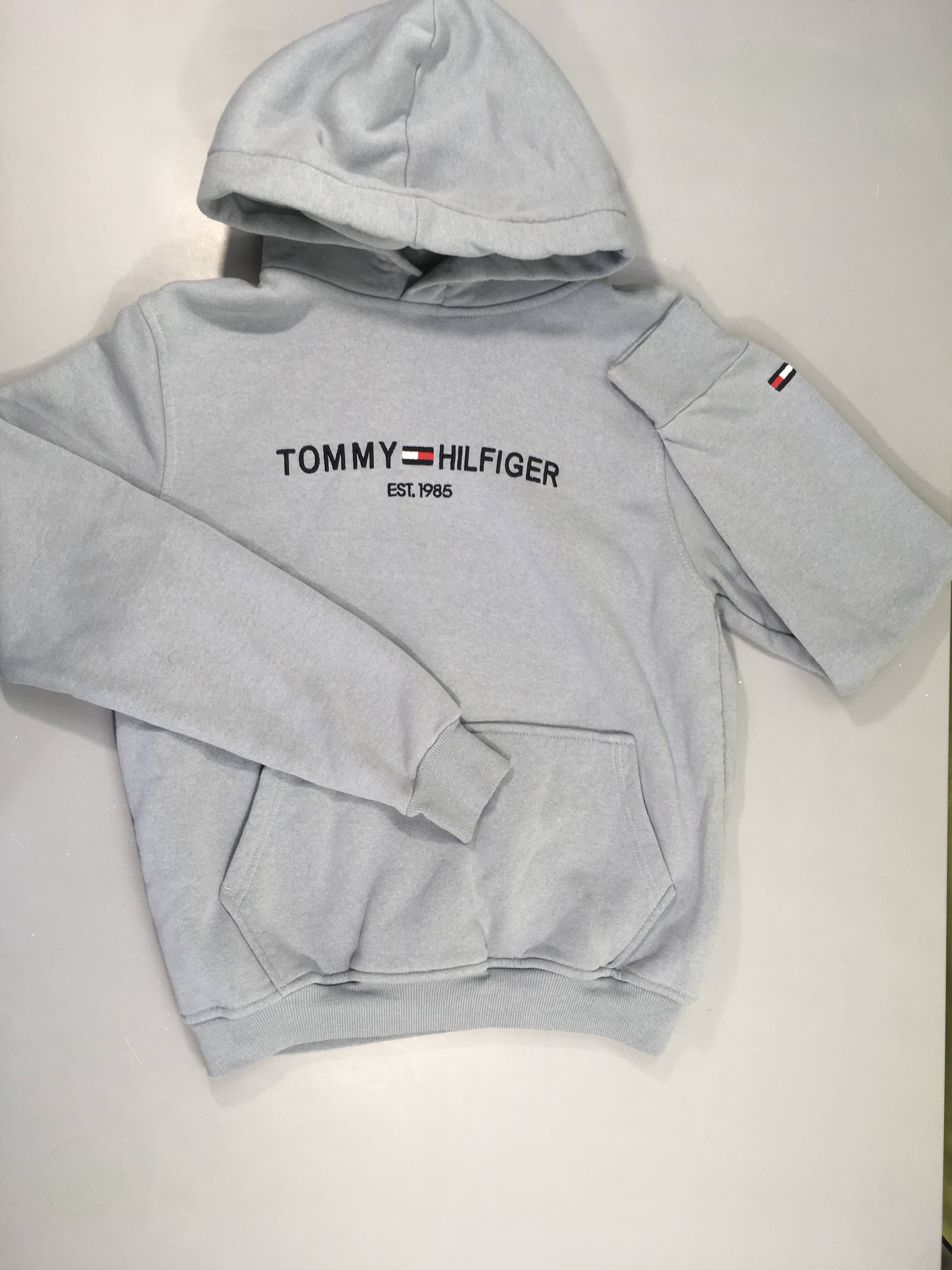 Sweat à capuche bleu gris Tommy-Bas manche G à rafraichir