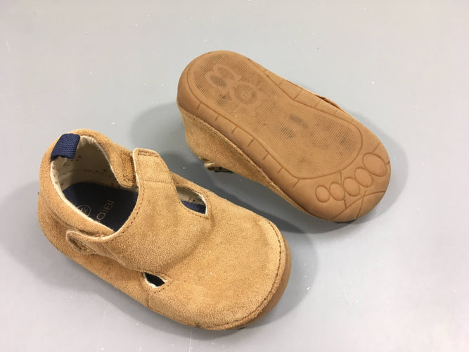 Chaussures souples effet daim brunes, 22, moins cher chez Petit Kiwi