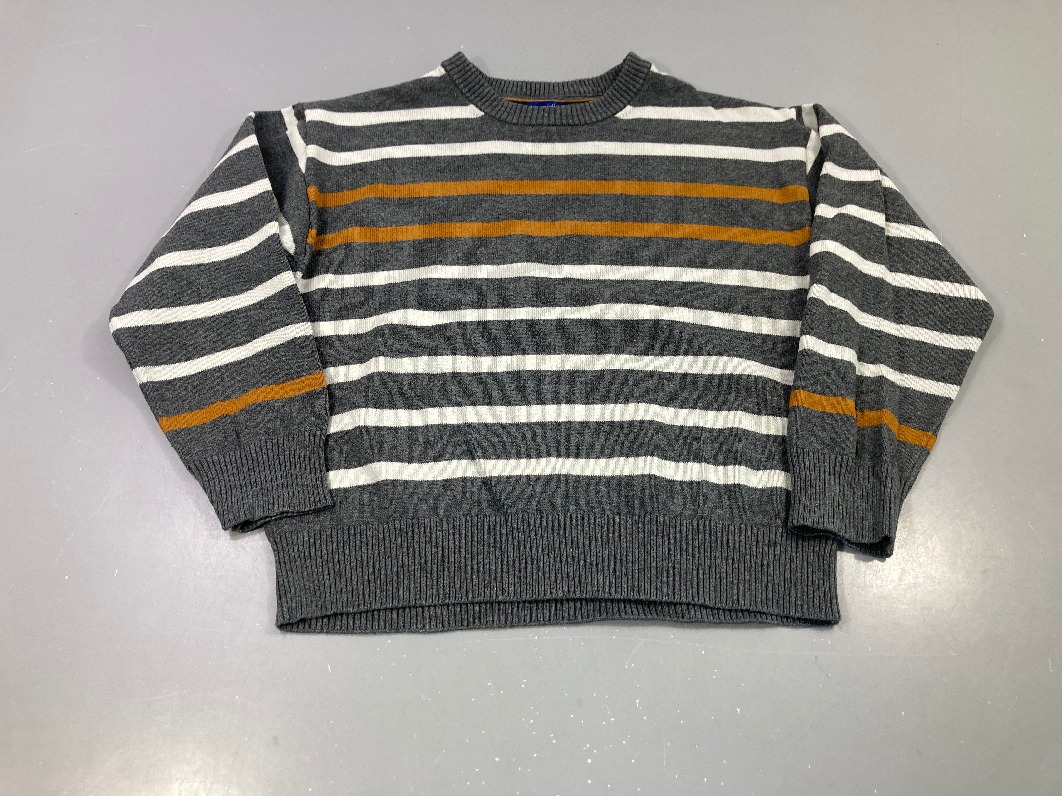 Pull rayé gris blanc moutarde