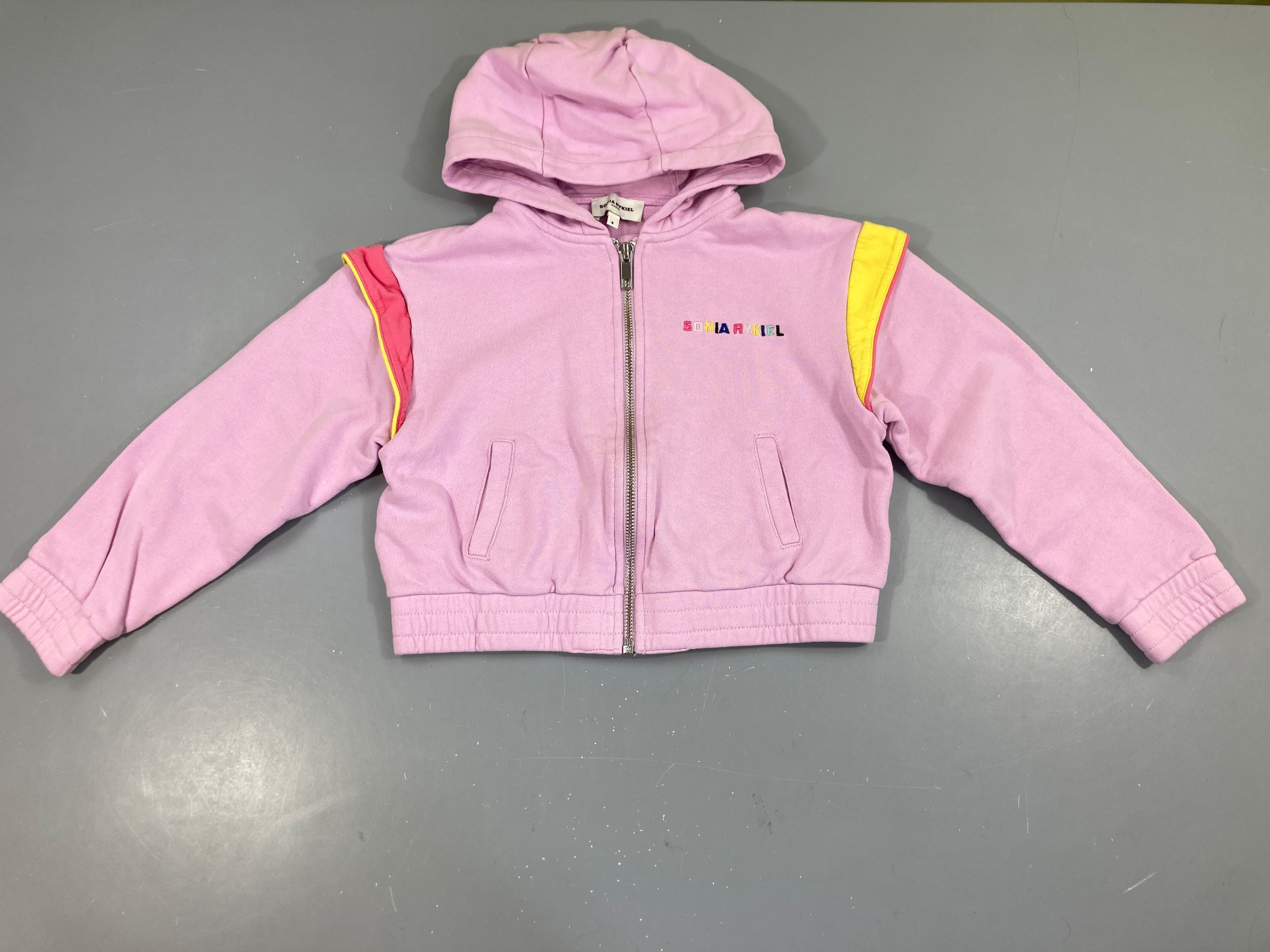Sweat zippé à capuche court rose, Sonia Rykiel, un peu taché à l'arrière de la manche