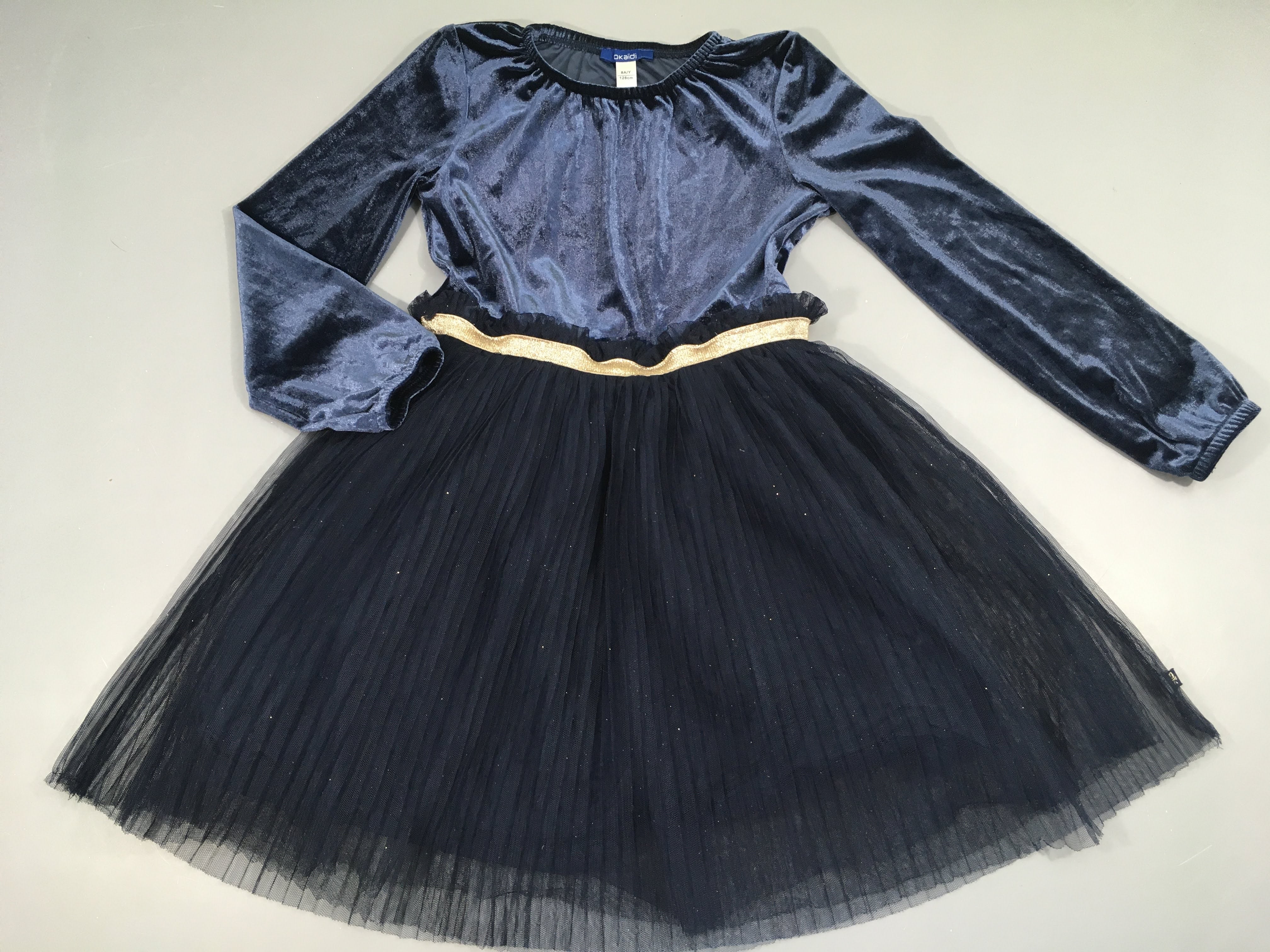 Robe m.l bi-matière bleu foncé velours/tulle pailletée