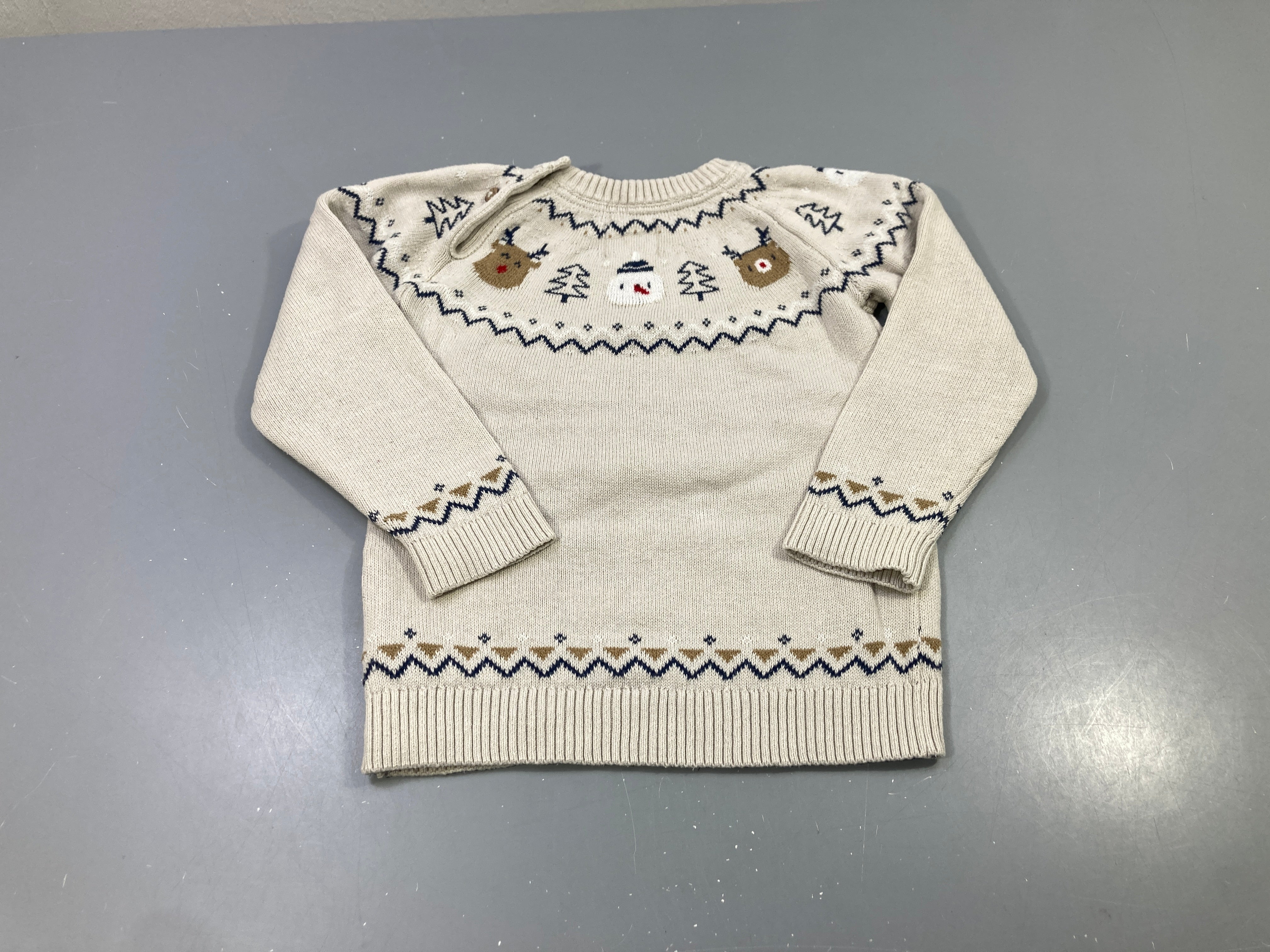 Pull écru jacquard rennes bonhomme de neige