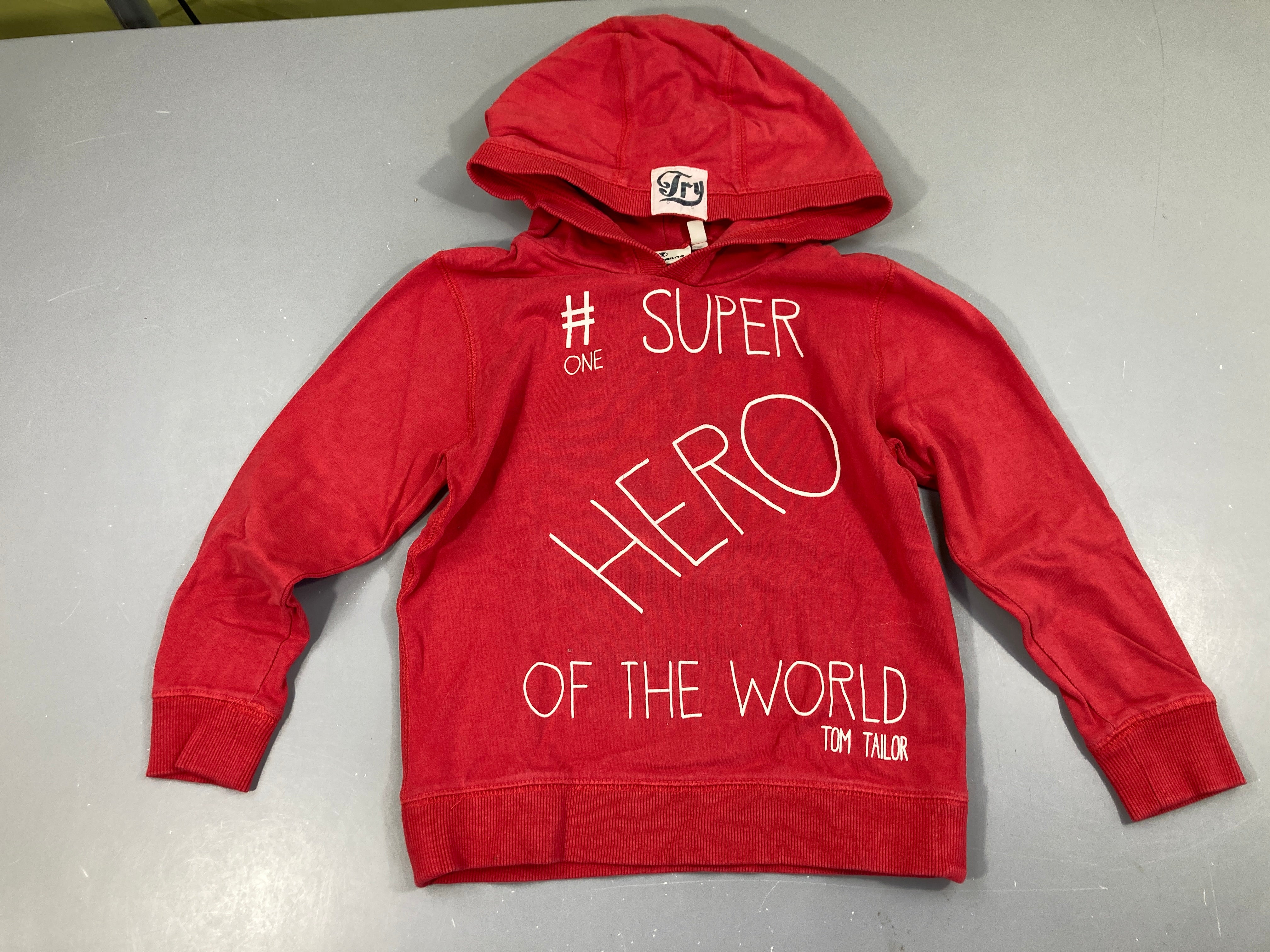Sweat à capuche rouge Hero