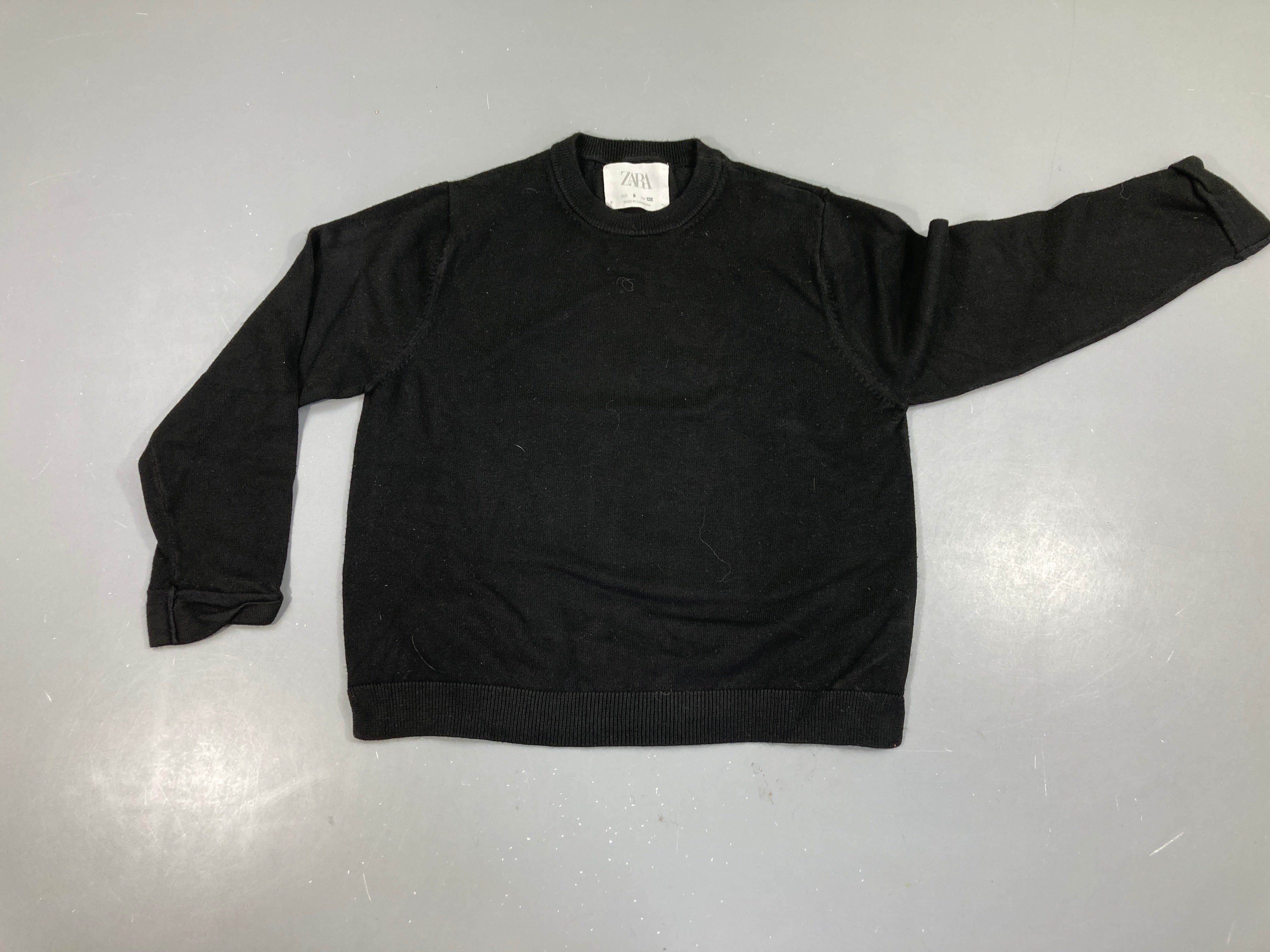 Pull noir