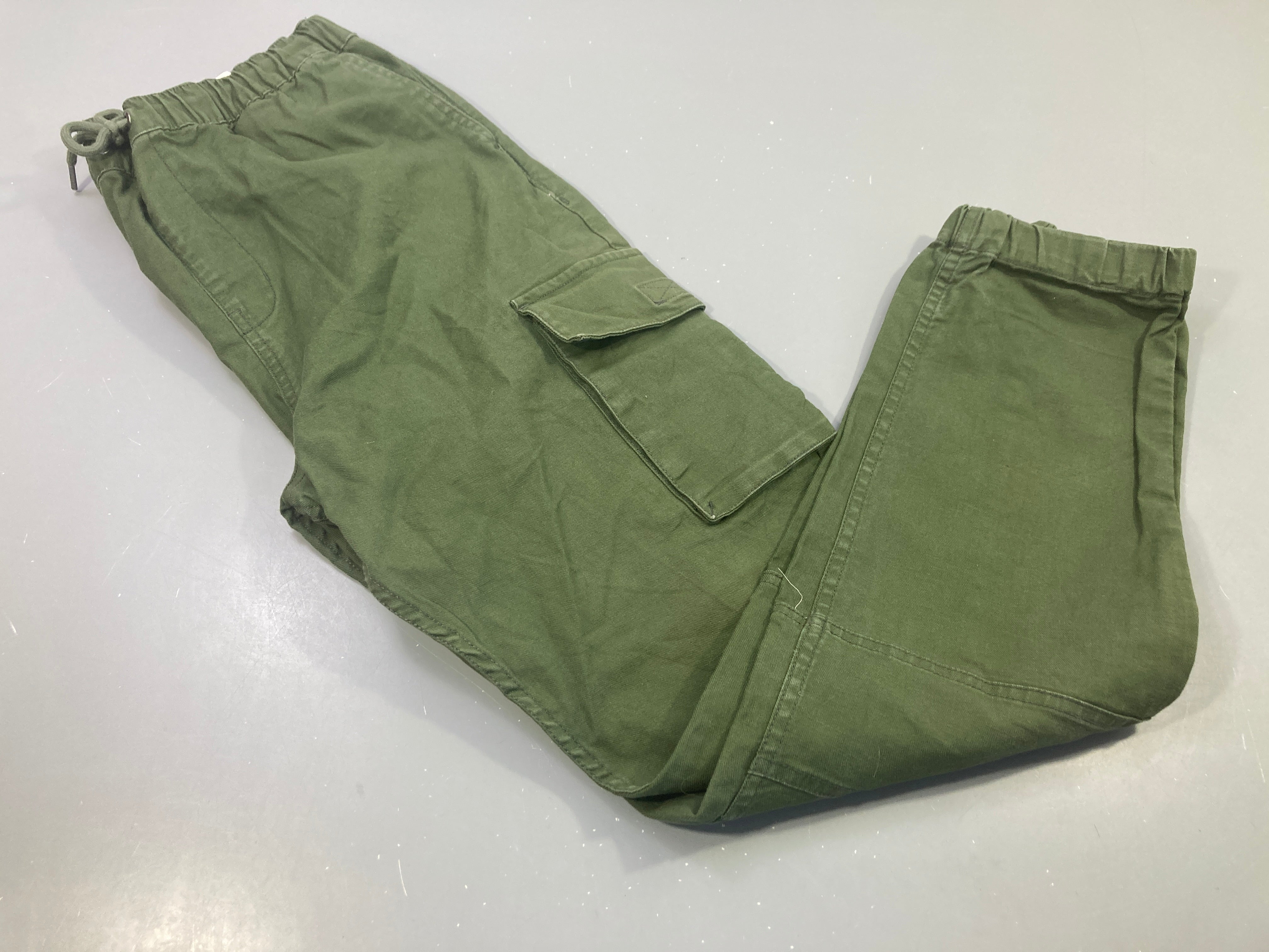 Pantalon cargo en toile vert okive, taille et chevilles élastiques  QuickSilver