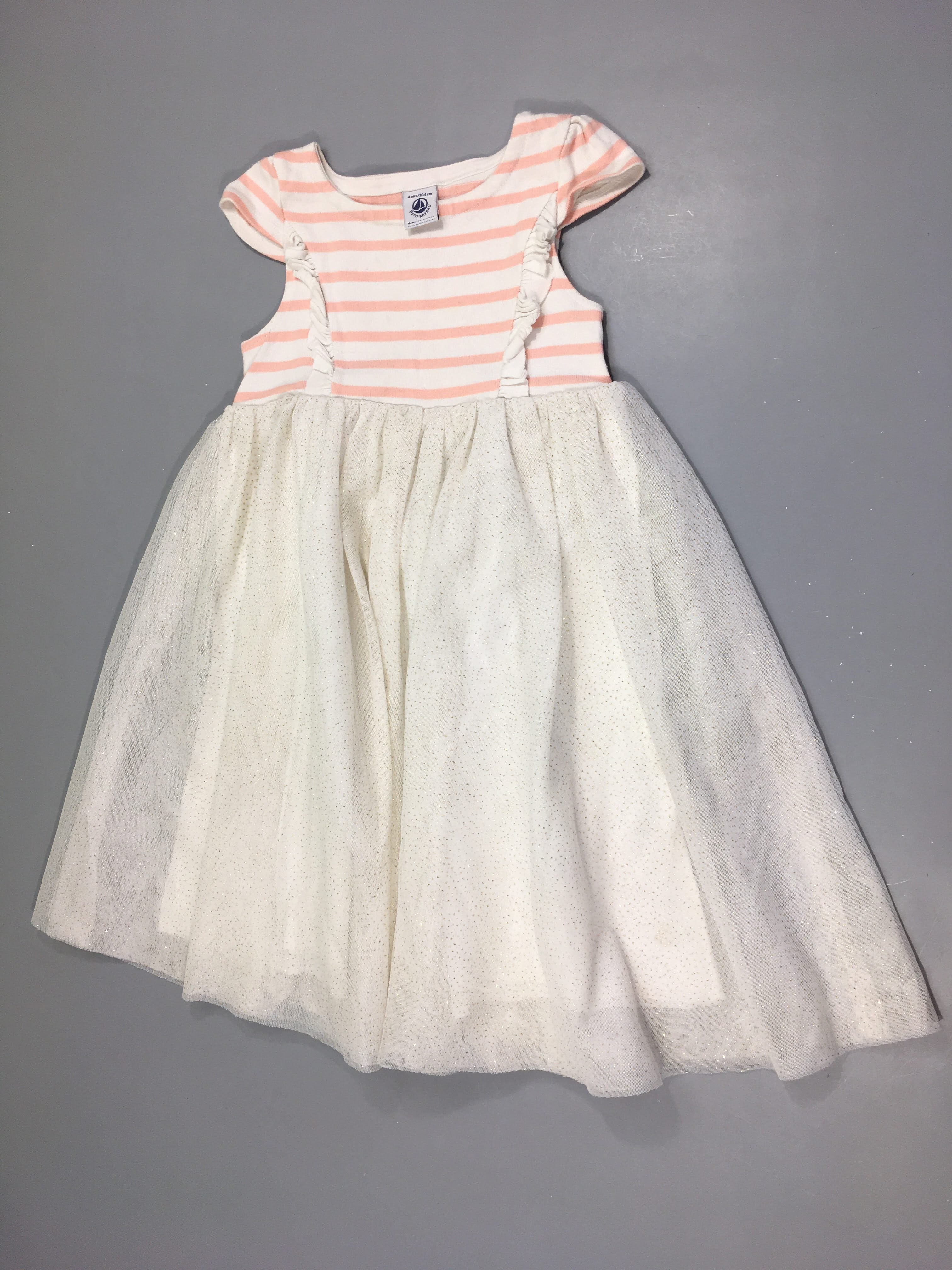 Robe m.c molleton blanc rayé rise bas tulles pois dorés, haut bouloché