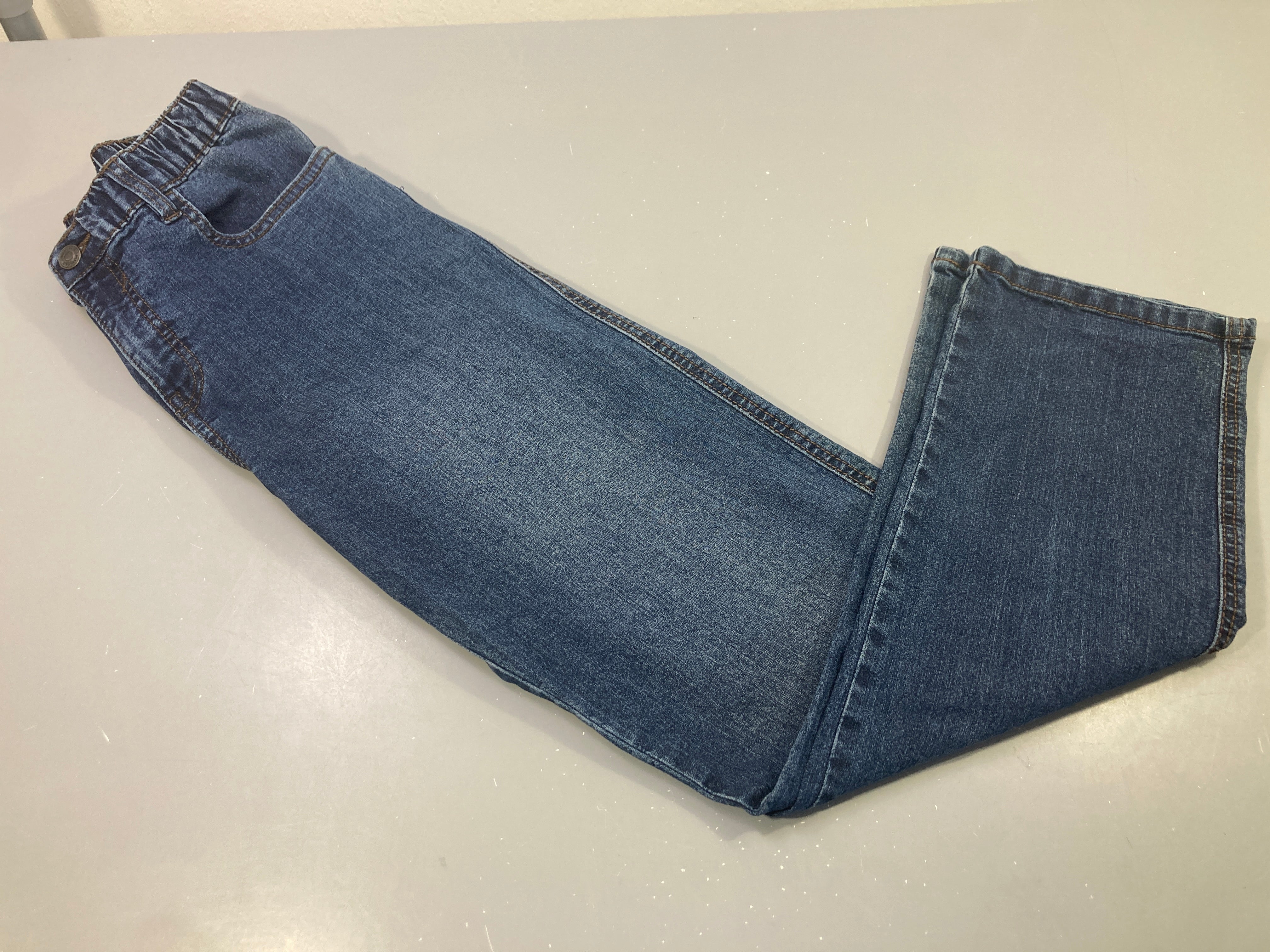 Jeans foncé,droit