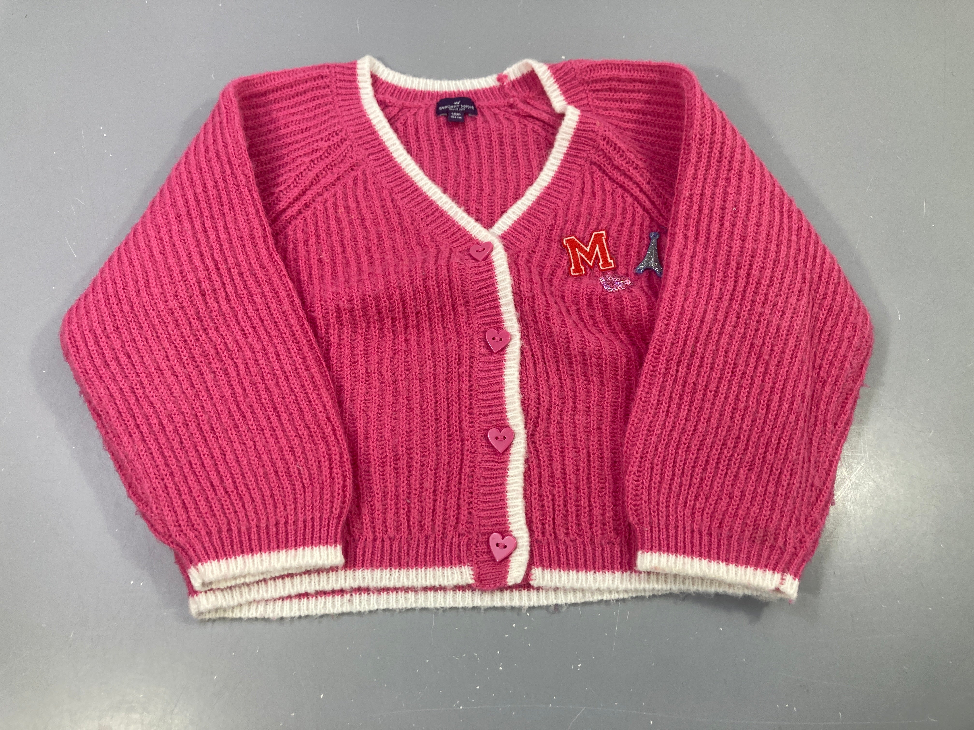 Gilet tricot rose fuchsia liseré écru Paris 17%Laine