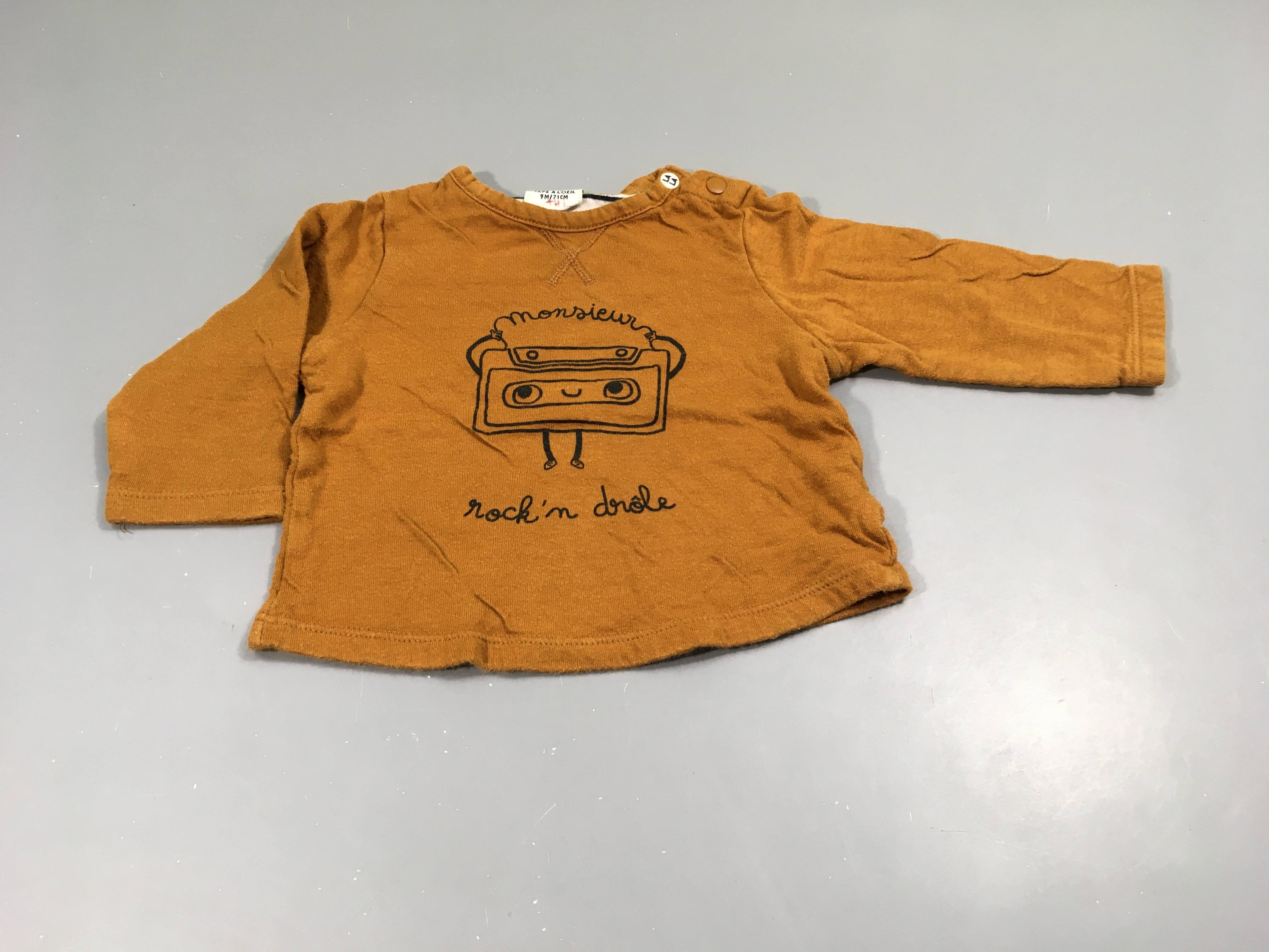 T-shirt m.l camel  cassette 