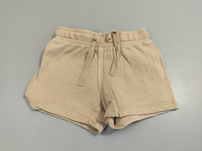 Short molleton beige, moins cher chez Petit Kiwi