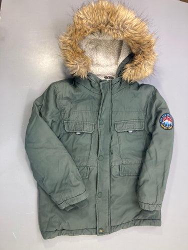 Parka kaki, capuche fausse fourrure, doublure sherpa, moins cher chez Petit Kiwi