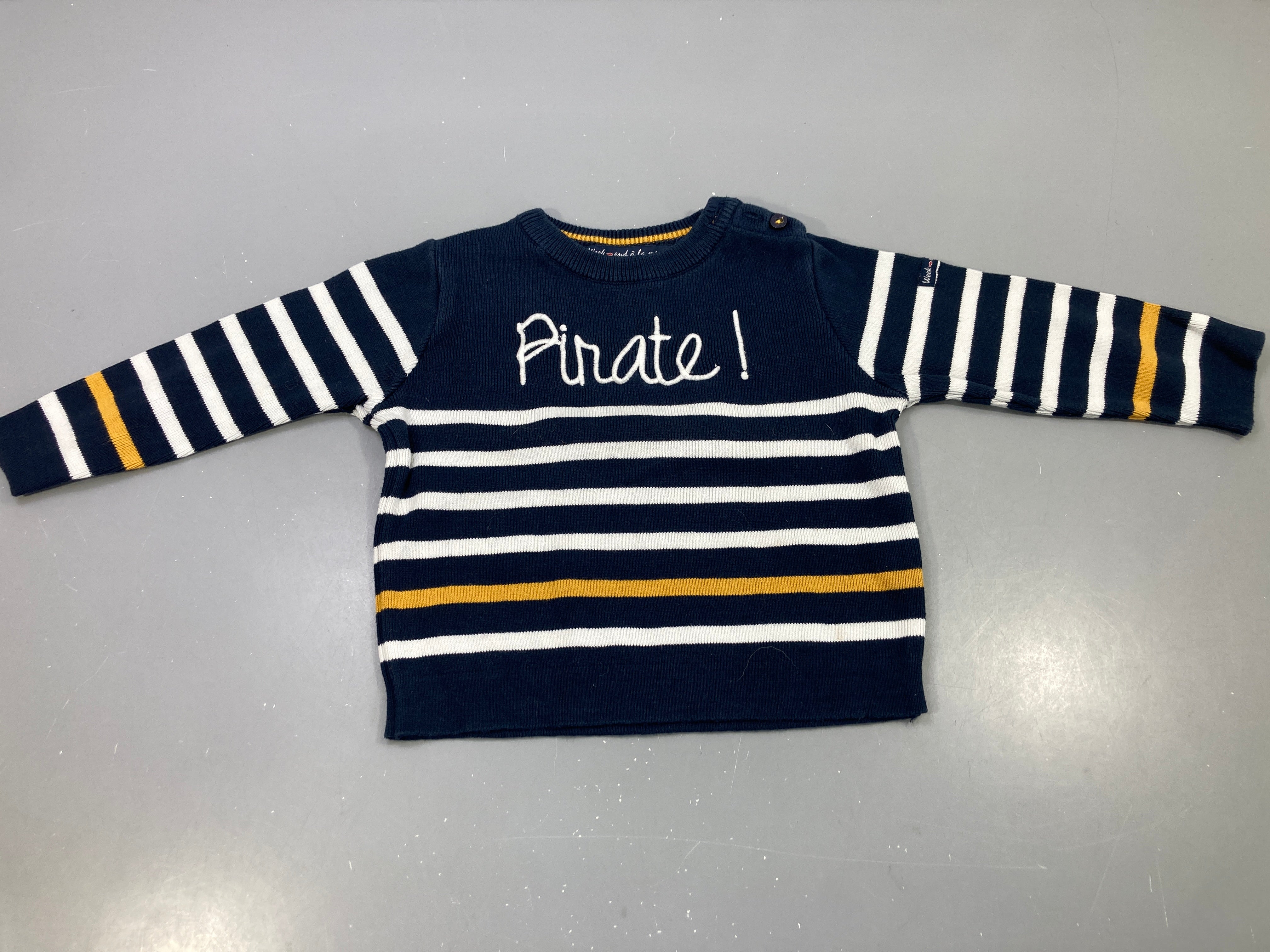 Pull marine rayé blanc jaune moutarde, brodé Pirate