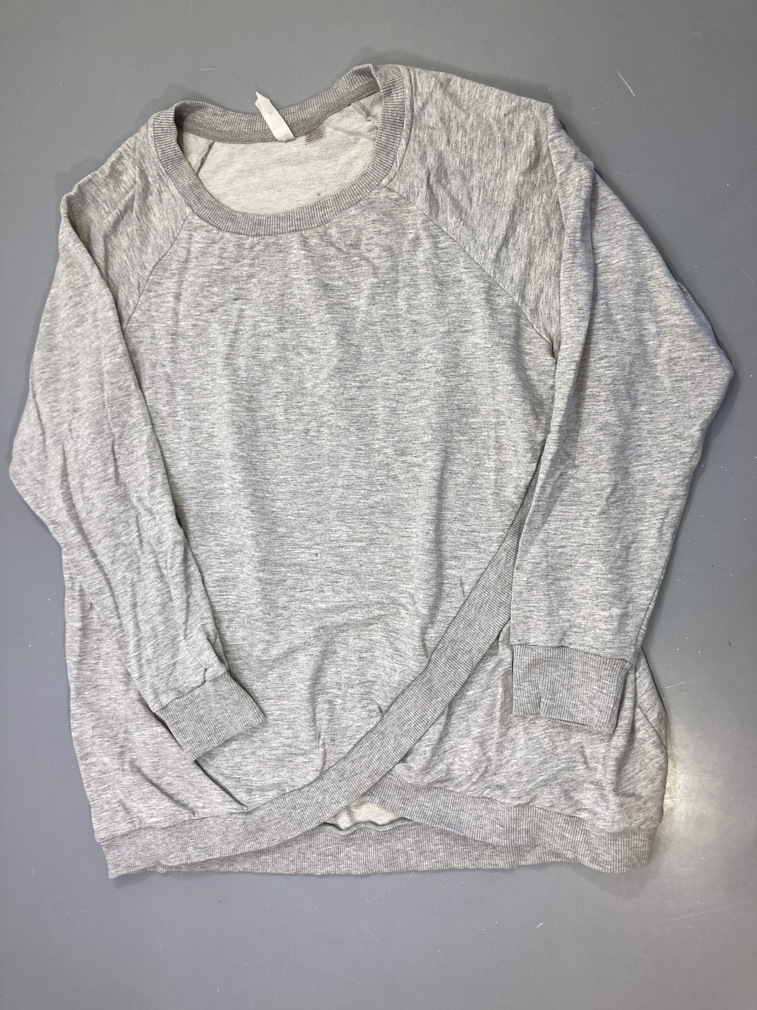Sweat gris clair chiné, croisé allaitement, Séraphine