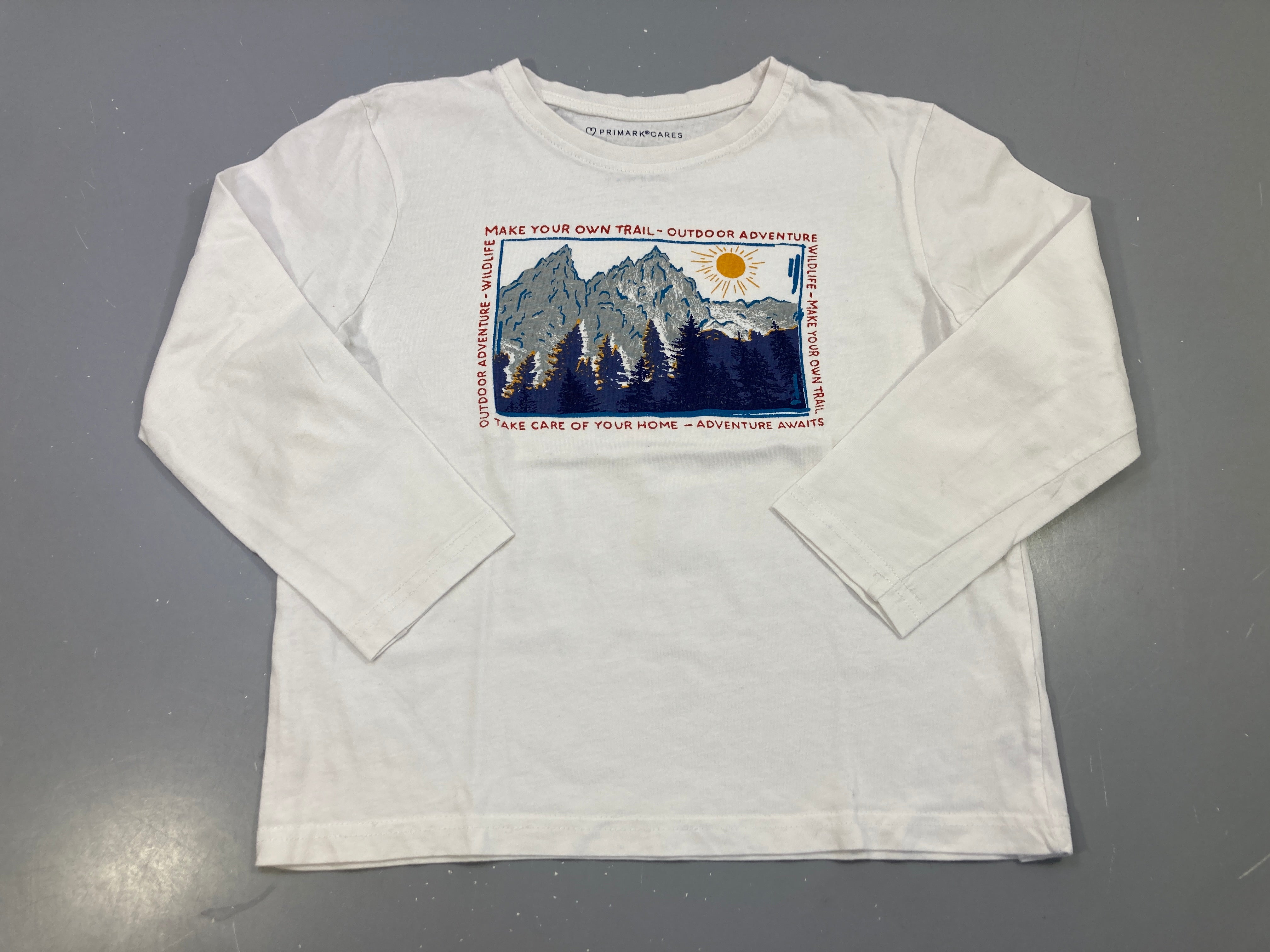 T-shirt m.l blanc imprimé montagne, make your own trail, taché?