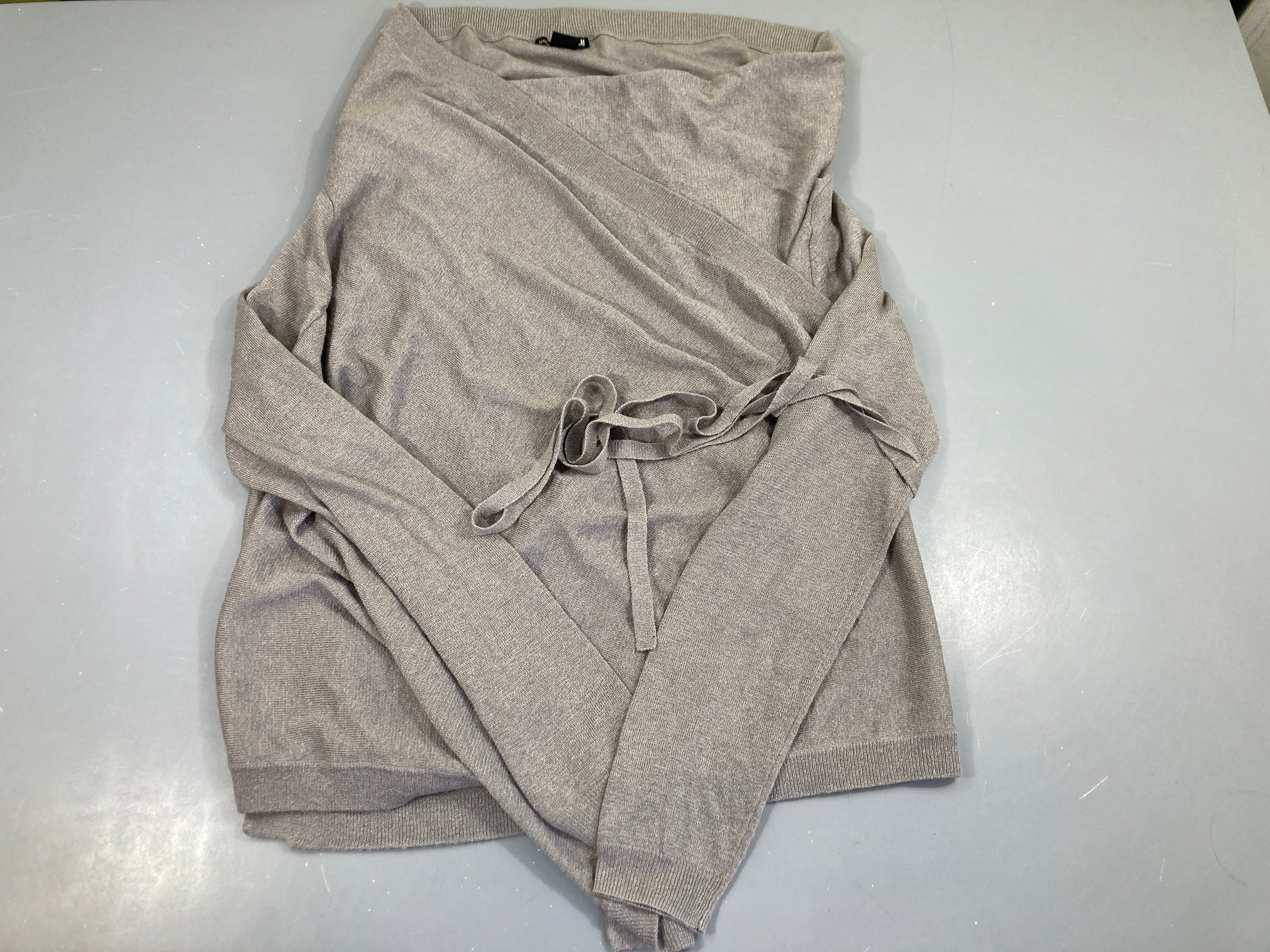 Gilet gris pailleté + ceinture