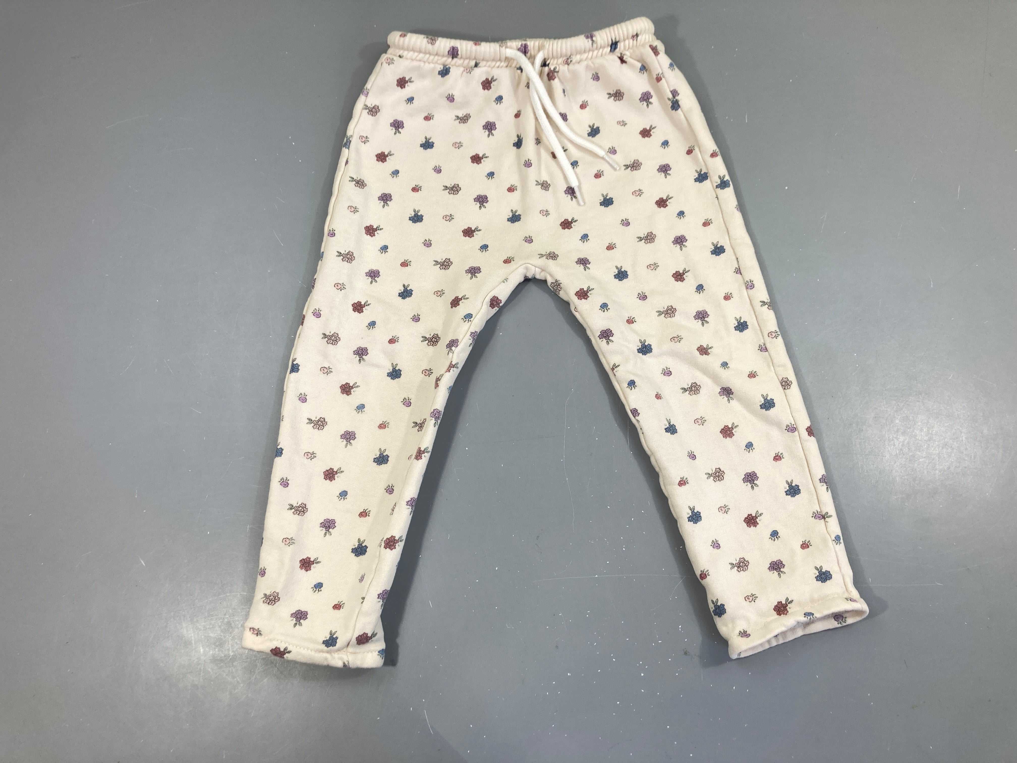 Pantalon molleton écru fleurs