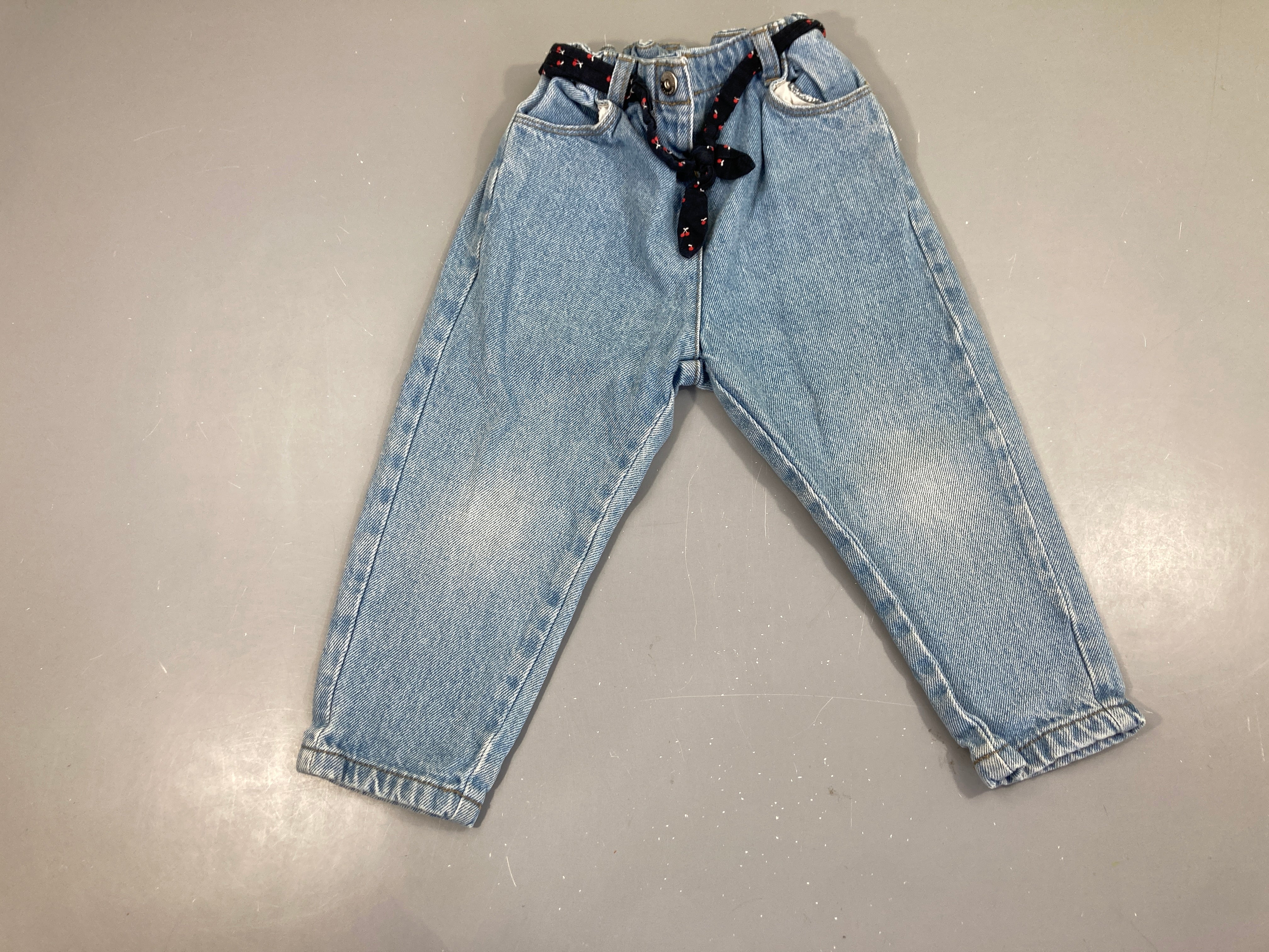 Jeans large clair ceinture