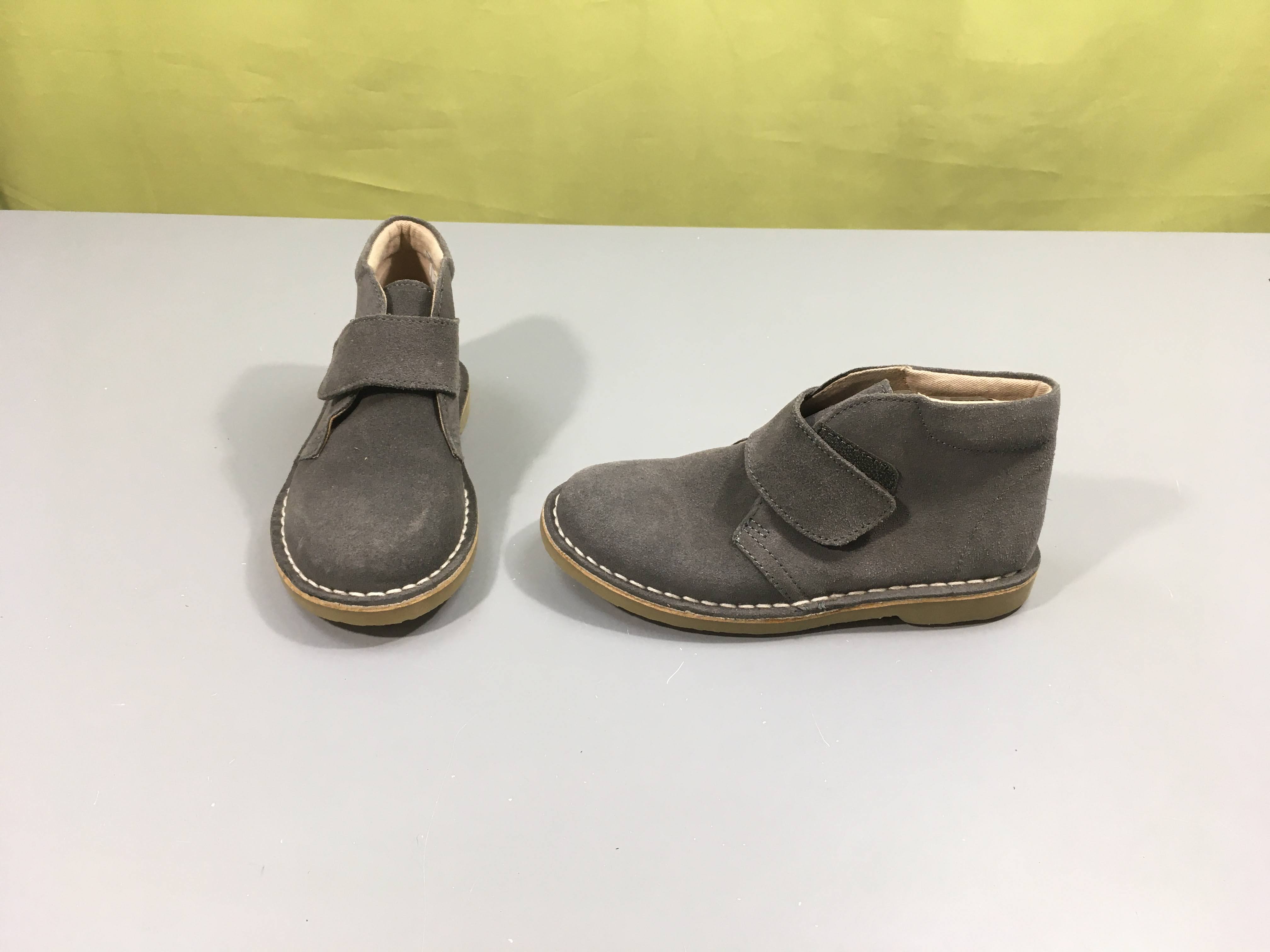 Neuf-Chaussures effet daim gris scratchs, 31