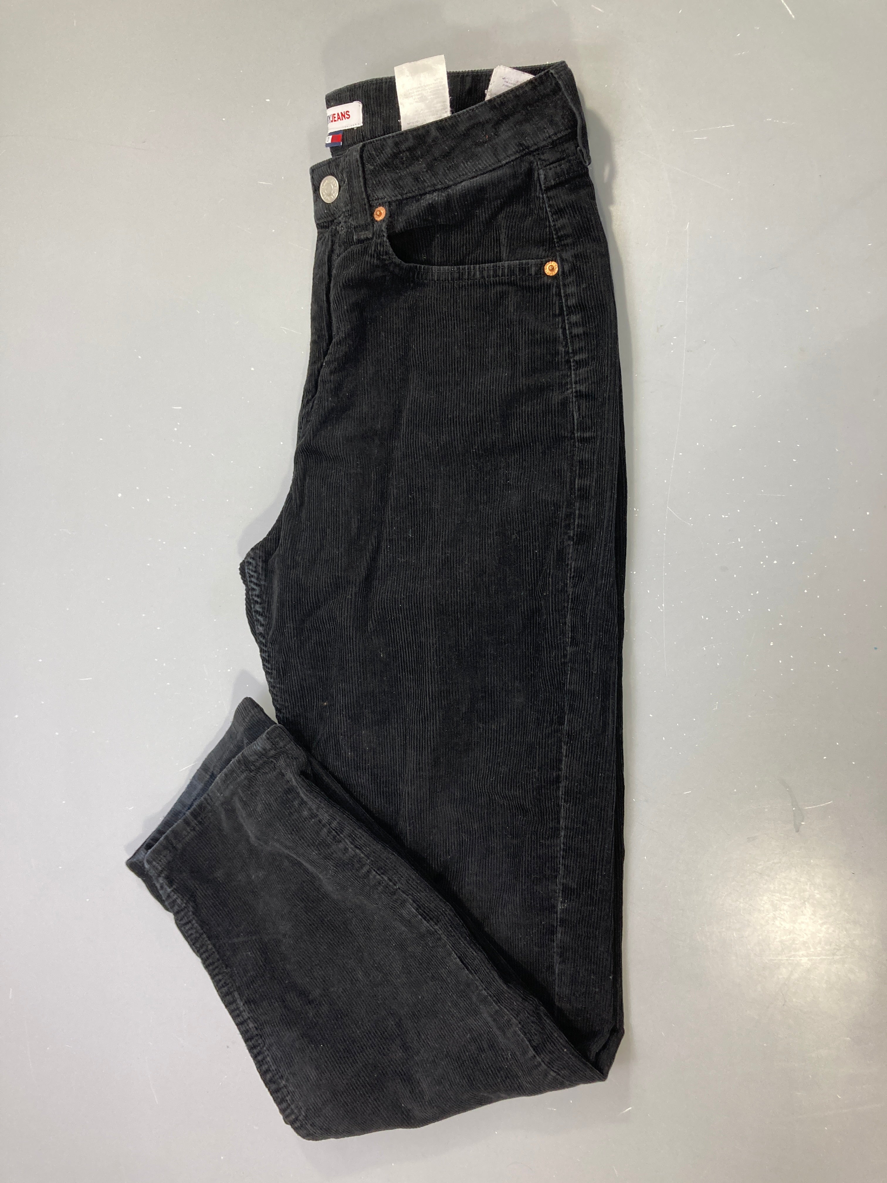 Pantalon velours côtelé noir 27-32