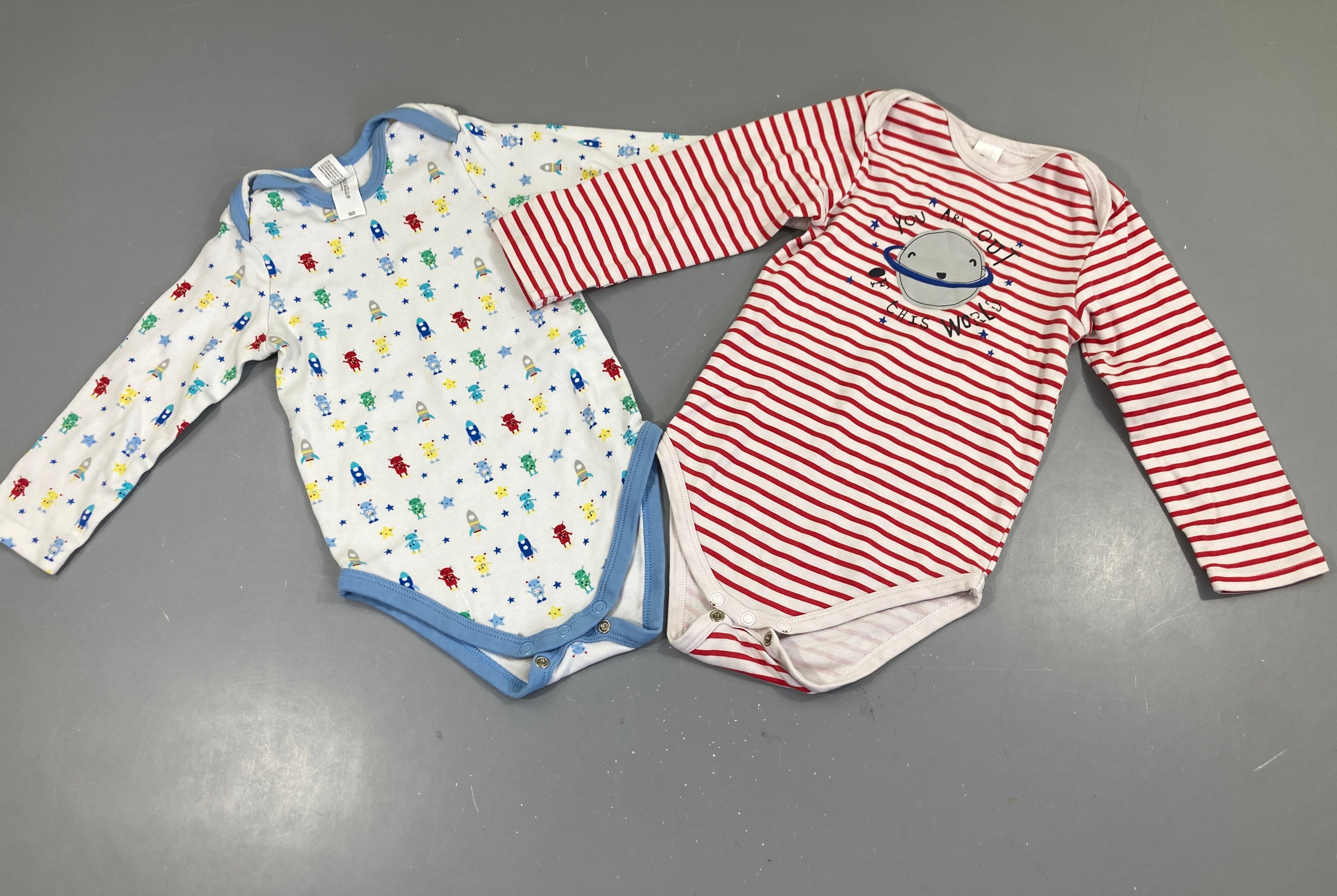 2 Bodies m.l blanc rayé rouge planète/ blanc/bleu