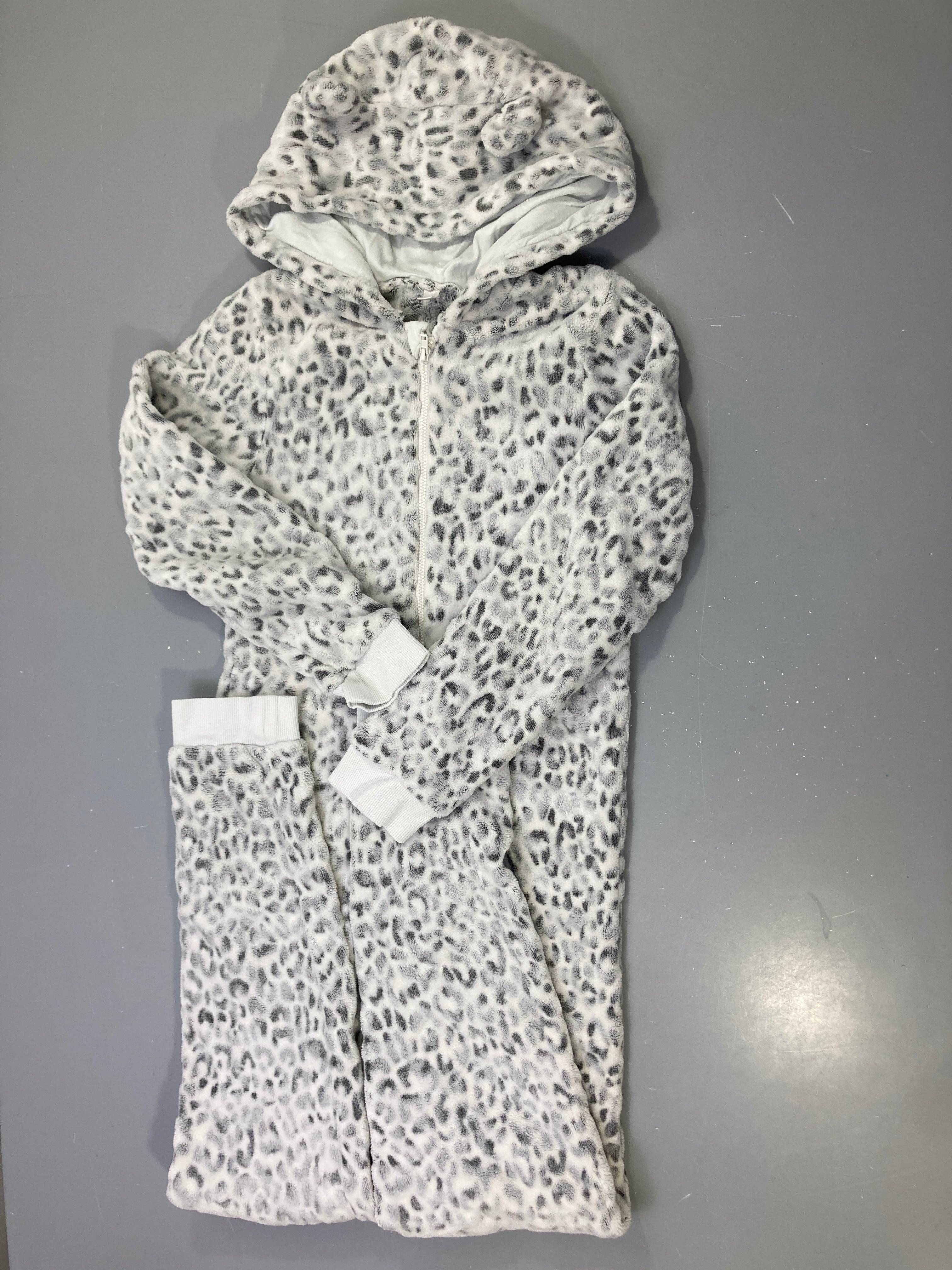 Surpyjama gris clair imprimé léopard, oreilles capuche