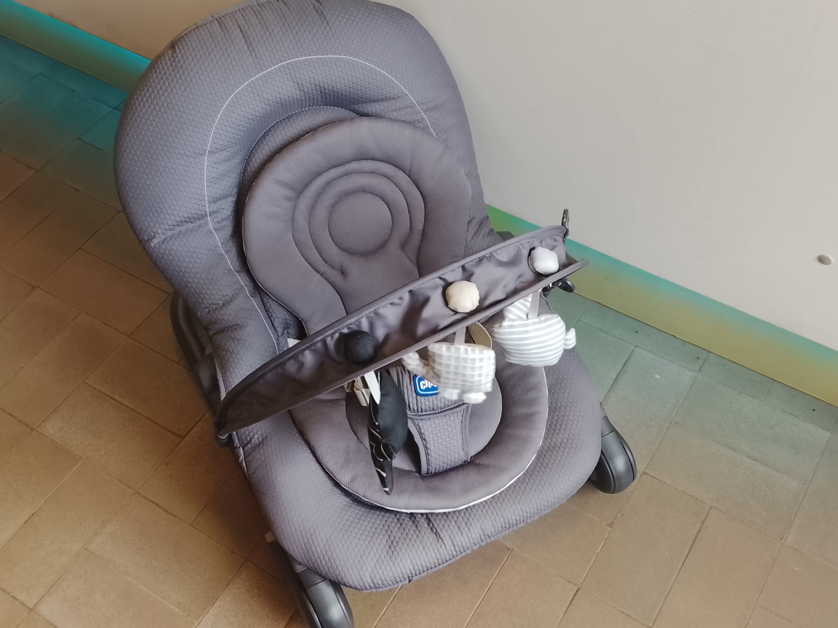 Relax évolutif gris Chicco Hooplà, mode transat de 0 à 6m (jusqu'à ce que l'enfant sache s'asseoir seul)