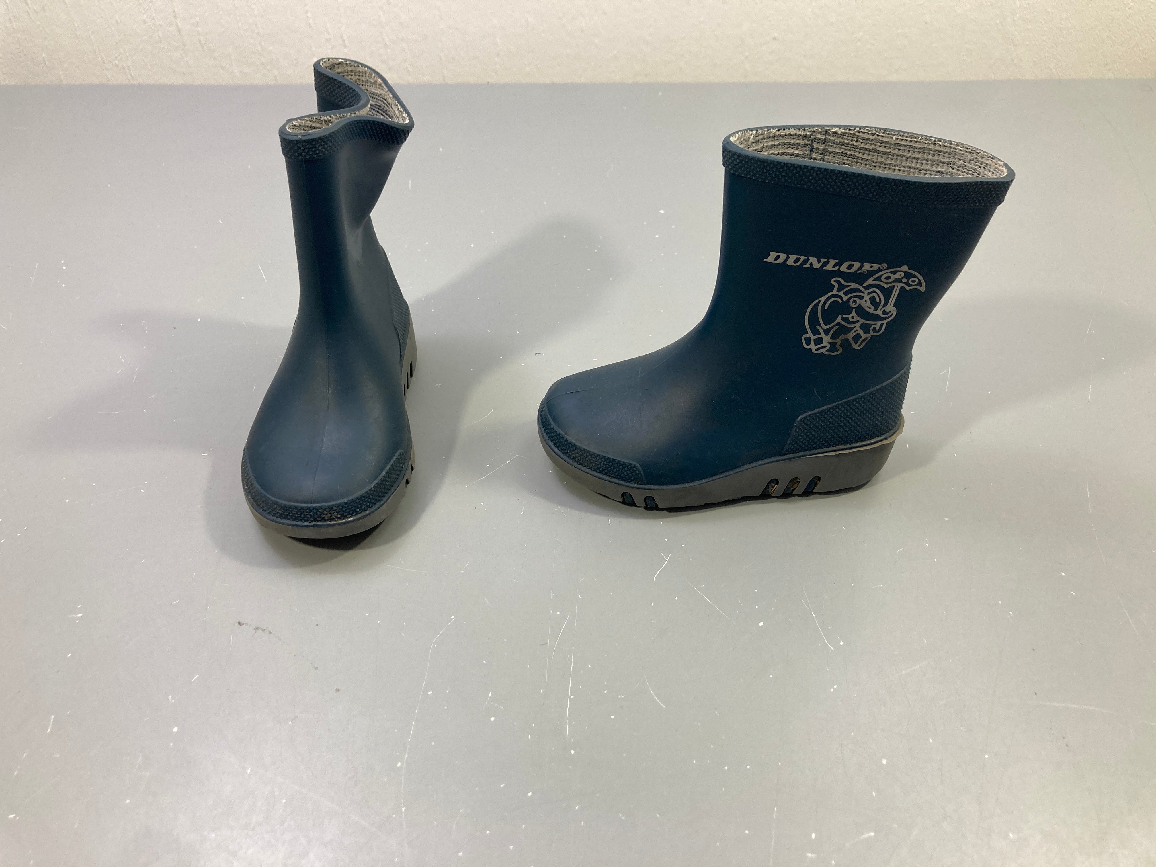 Bottes de pluie bleu marine caoutchouc, éléphant parapluie, Dunlop