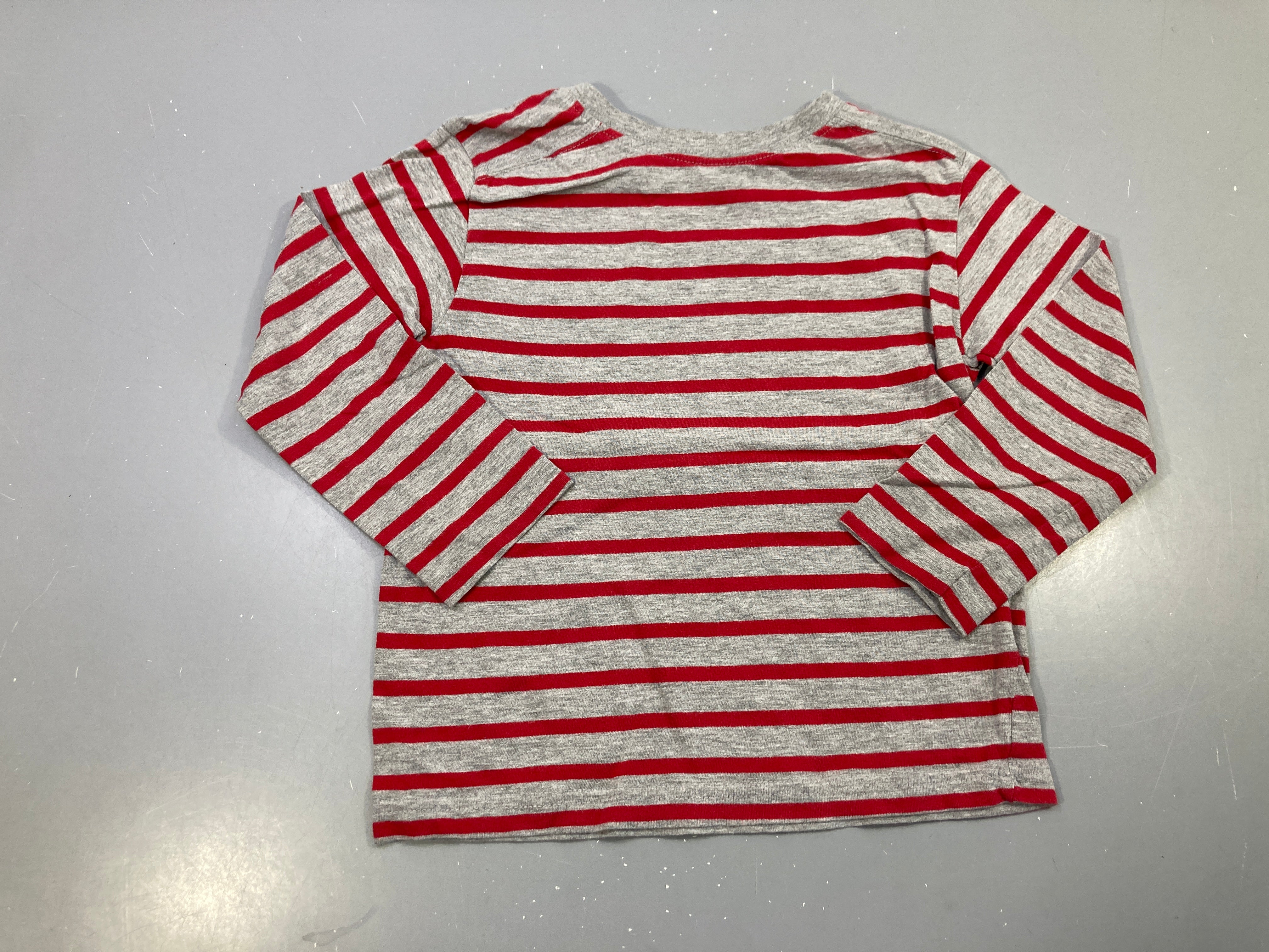 T-shirt m.l gris chiné rayé rouge