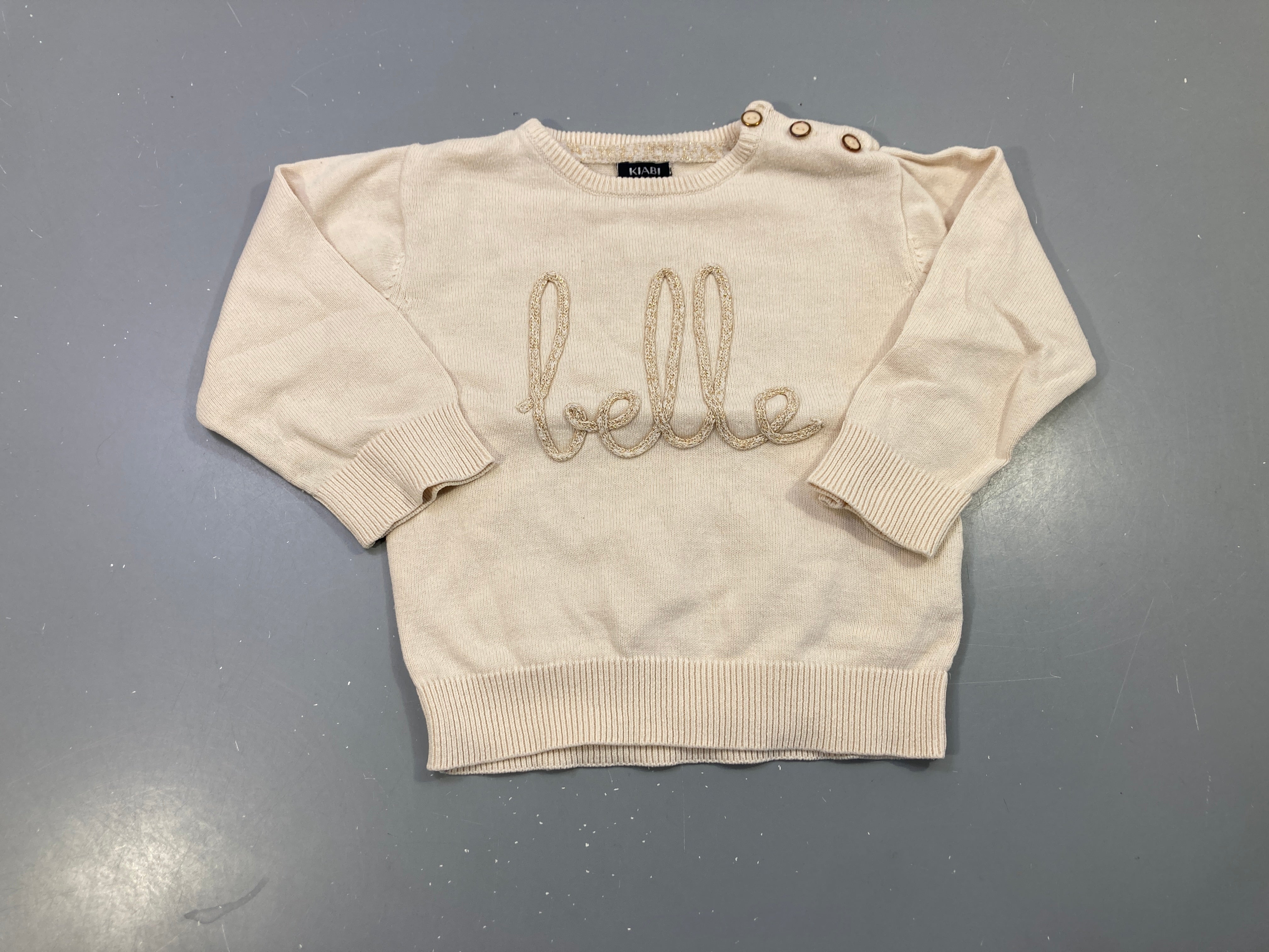 Pull écru maille, Belle en fil doré, boutons épaule