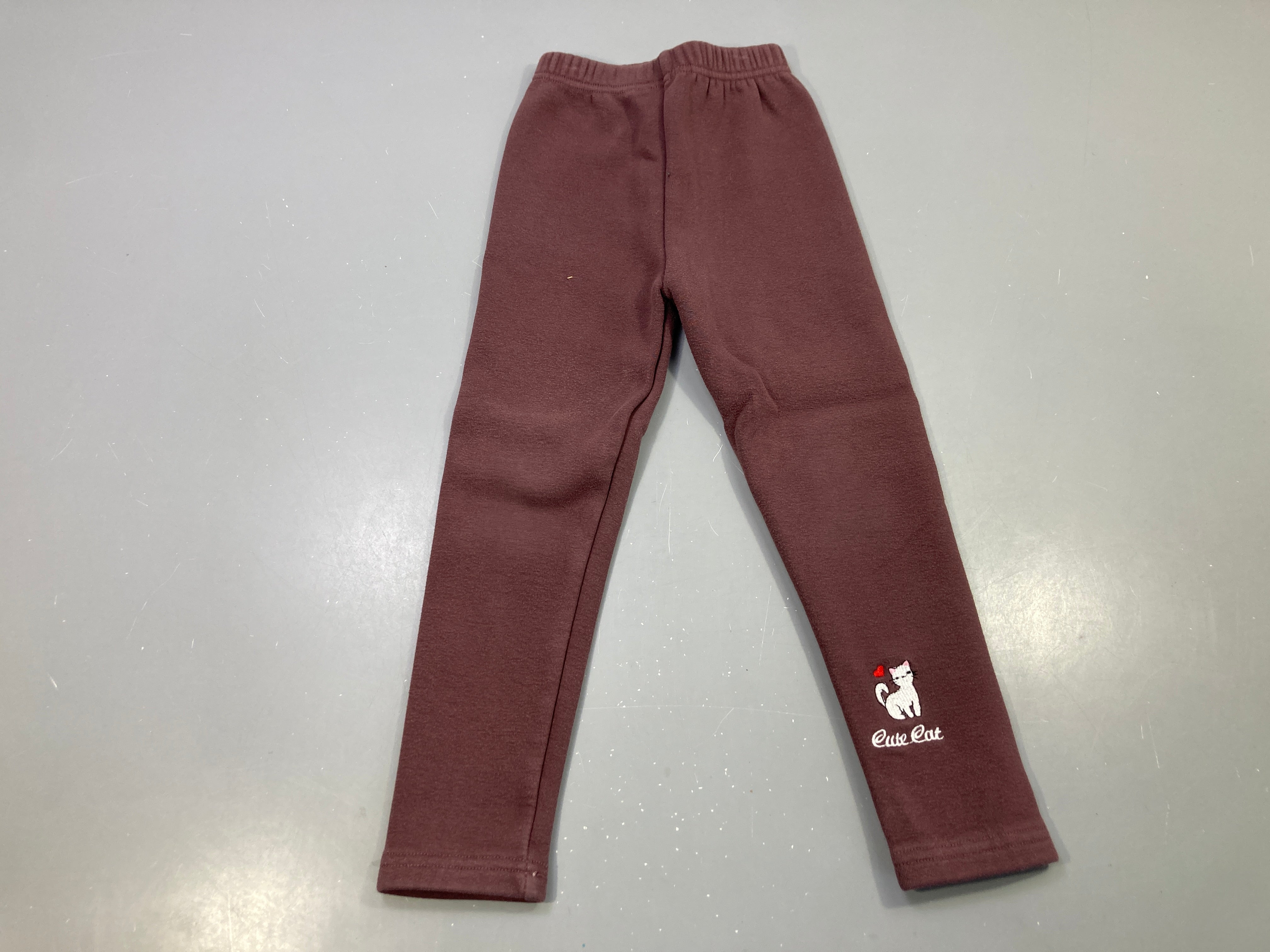 Legging prune molletonné doublé velours chat brodé « Cute Cat »Légèrement bouloché