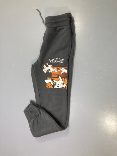 Pantalon jogging gris anthracite molleton, imprimé Pokémon Pikachu et Dracaufeu Bouloché, moins cher chez Petit Kiwi