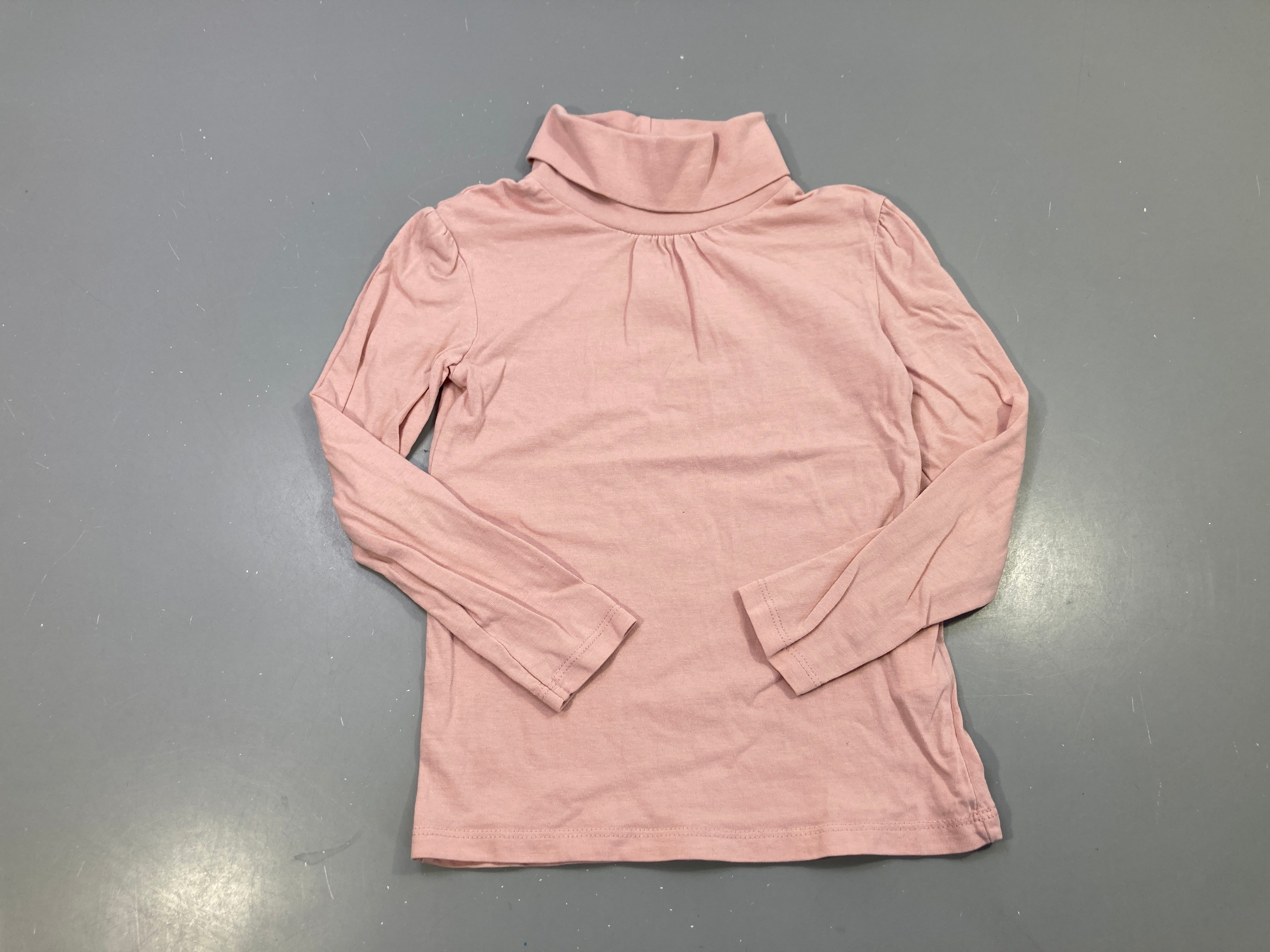 T-shirt m.l col roulé rose poudré, fronces à l'encolure