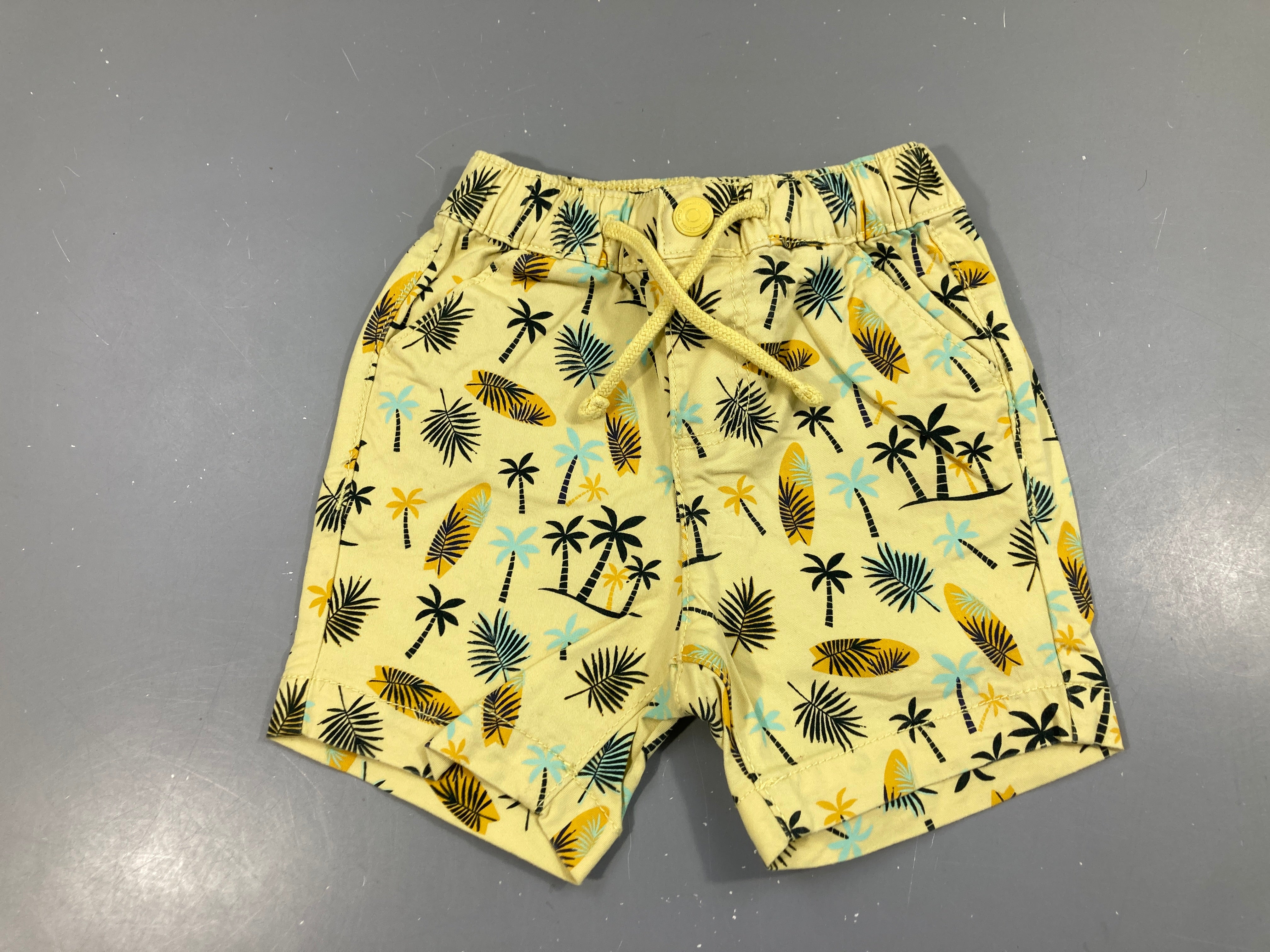 Bermuda jaune suf